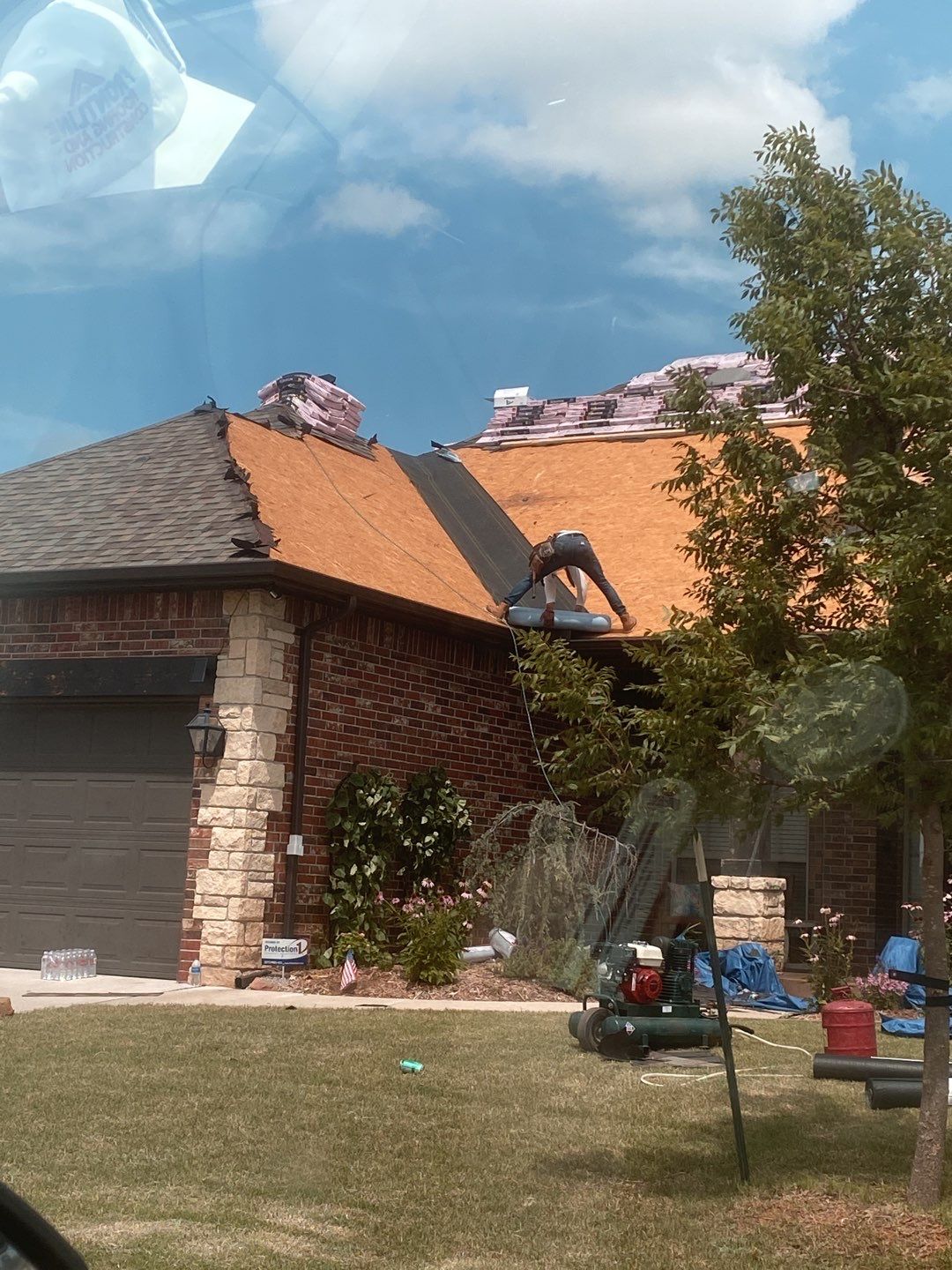 Owens Corning - Driftwood by Frontline Roofing and Construction