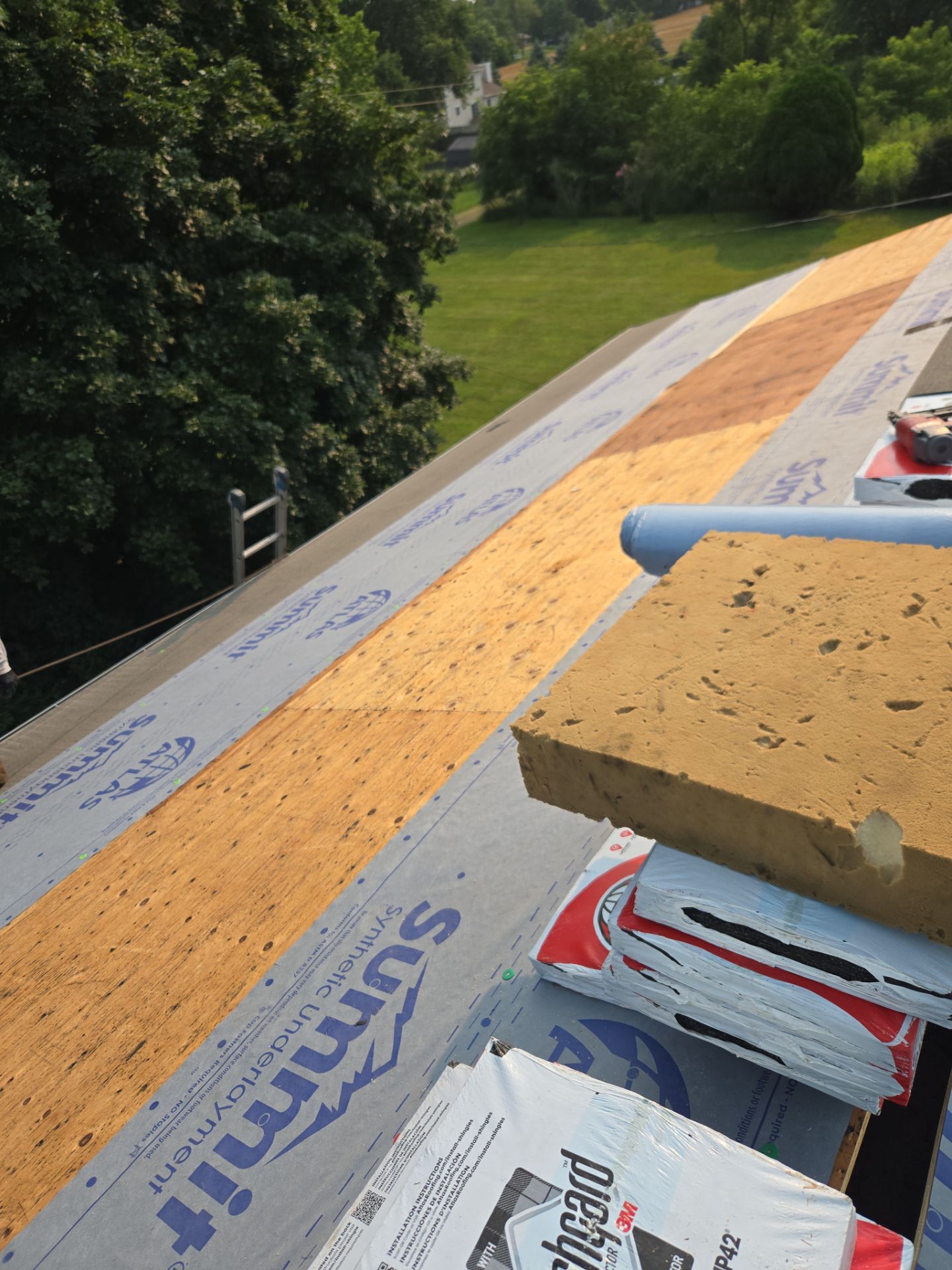 Aubrey K: Atlas Pinnacle, Color, Pewter, Drip Edge, Color, Hickory Clay by Eagle Eye Roofing