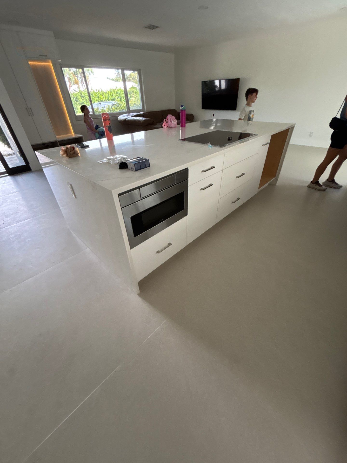 48x48 Flooring - East Boca Raton by Hevi Tile