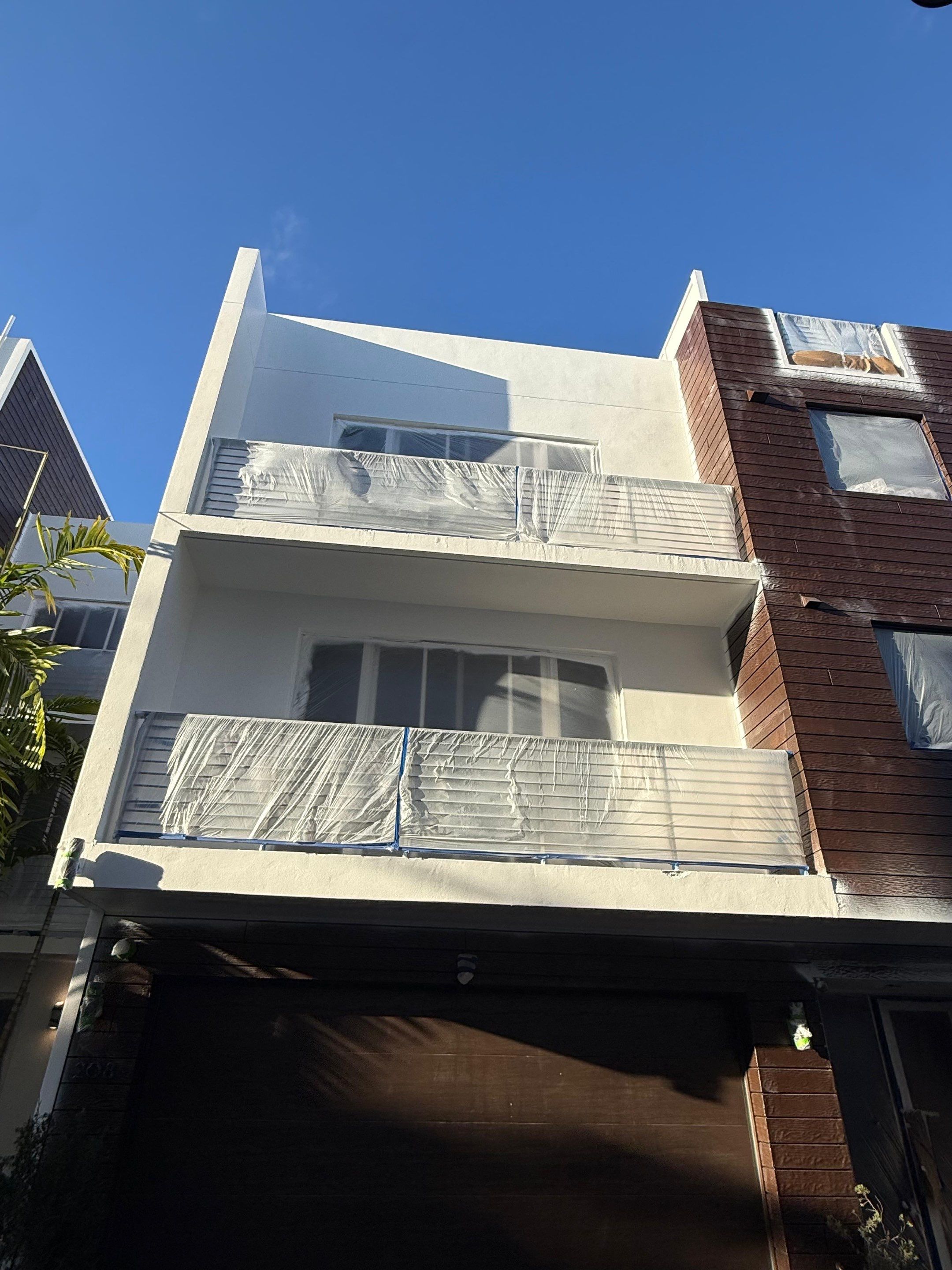 Fort Lauderdale Town Homes Exterior Painting by John “The Greek” Painting