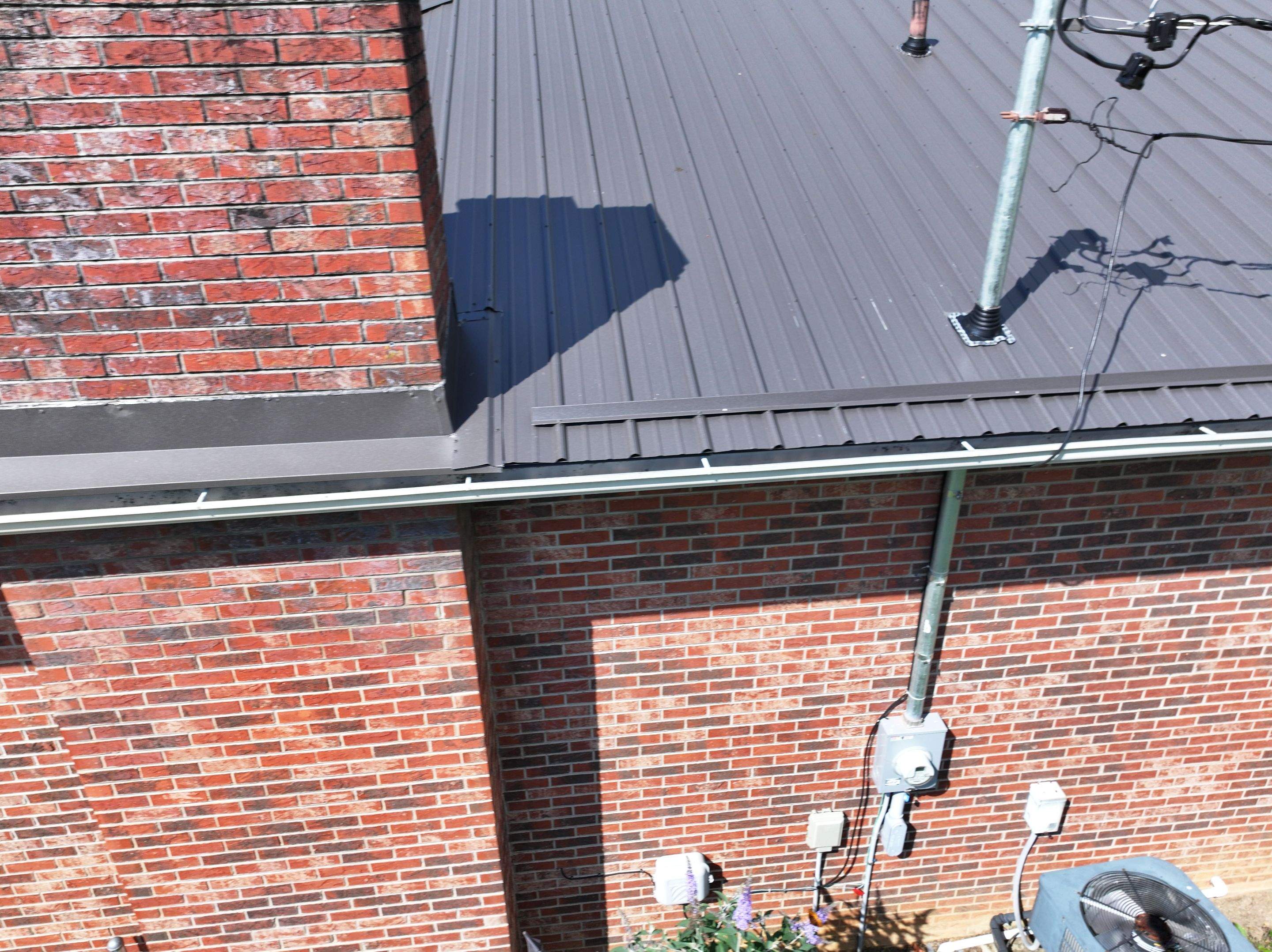 Maximoff Residence by Omnia Roofing