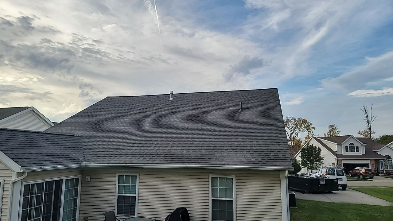 ATLAS PINNACLE PRISTINE COLOR: WEATHERED WOOD DRIP EDGE: WHITE by Eagle Eye Roofing