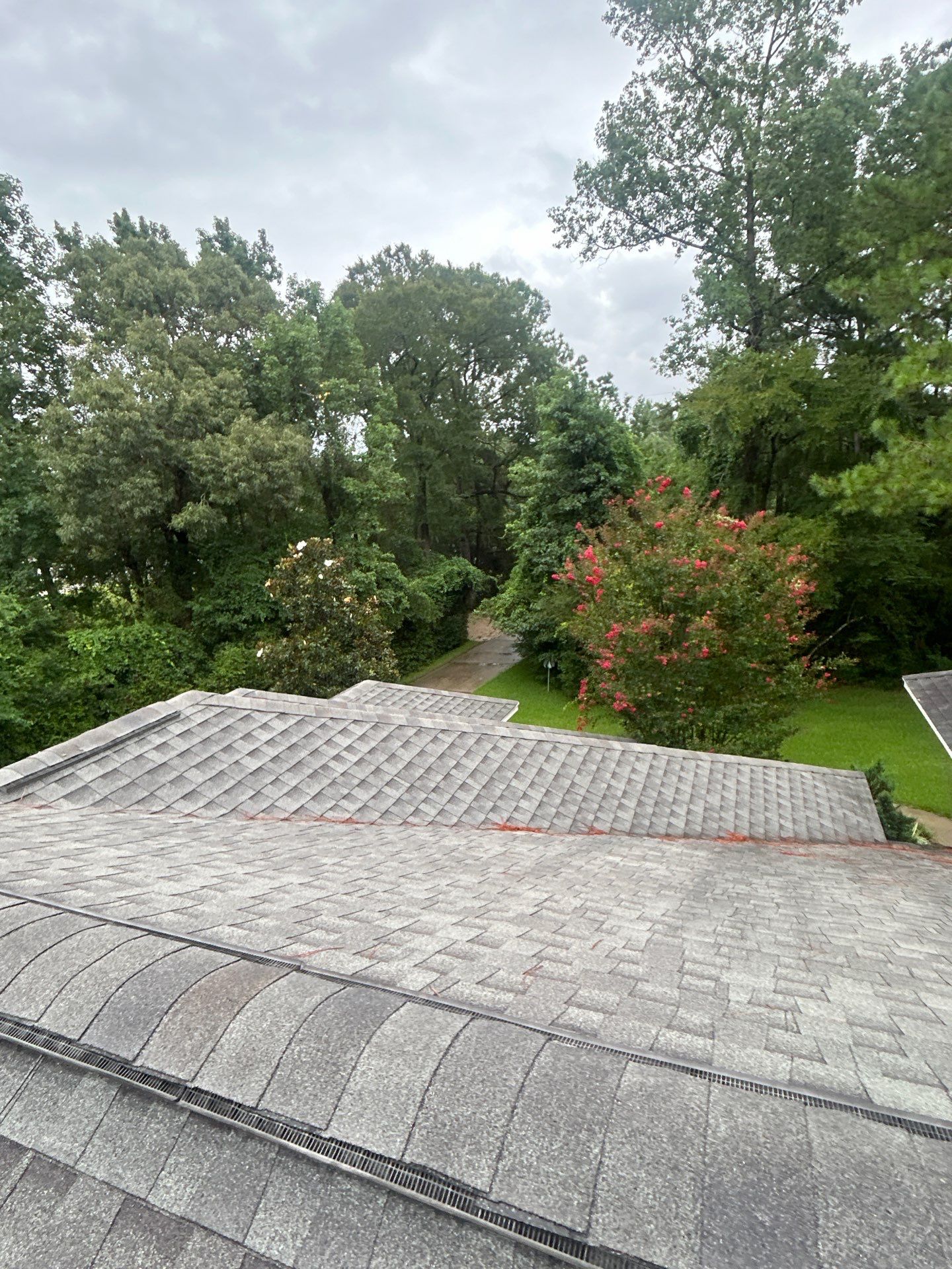 Hail Damage using Owen's Corning Duration (Lifetime) Shingles by Roof Repair Company