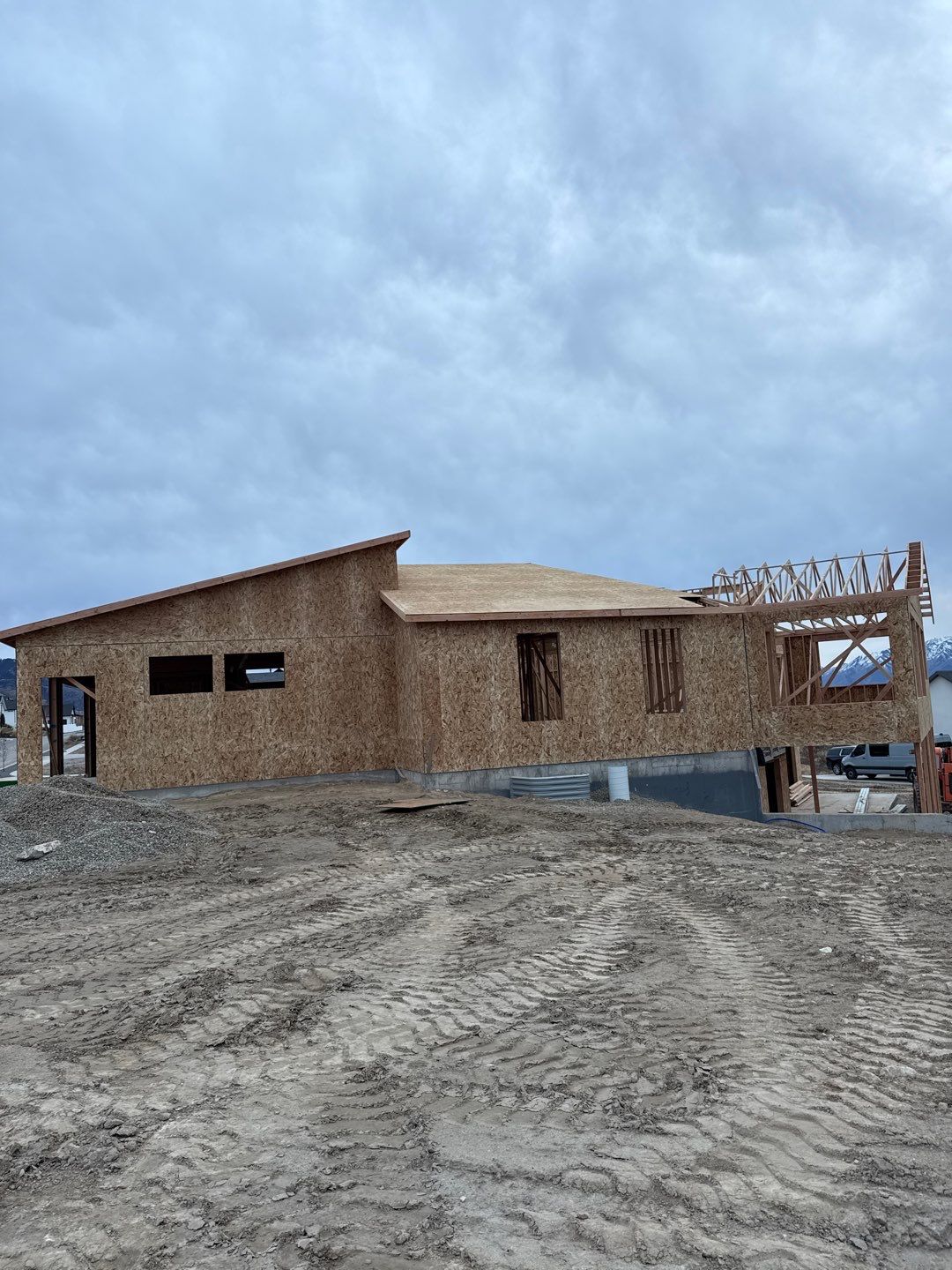 Project by Hall Homes Construction LLC by Hall Homes Construction LLC