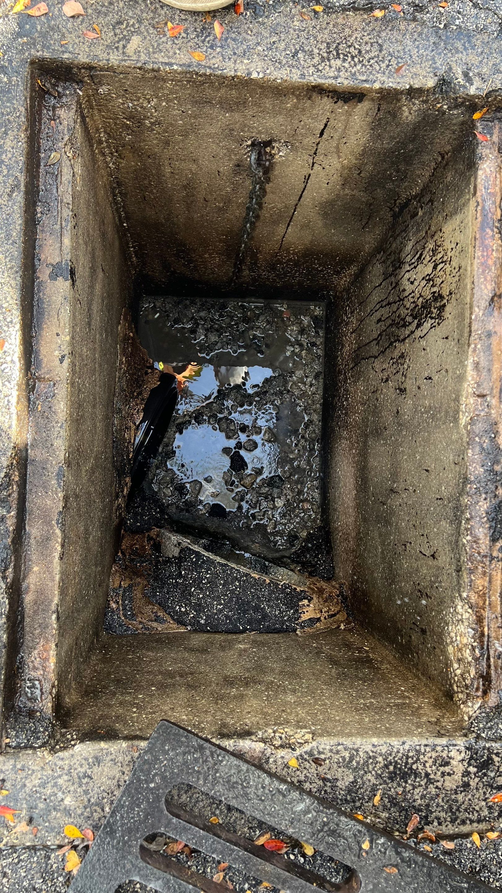 Estero Community Stormwater System Maintenance by APS Power & Water