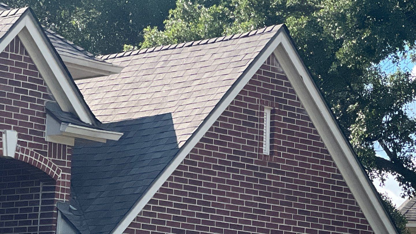 Residential Roofing Installation using Owen's Corning Duration (Lifetime) Shingles by Roof Repair Company