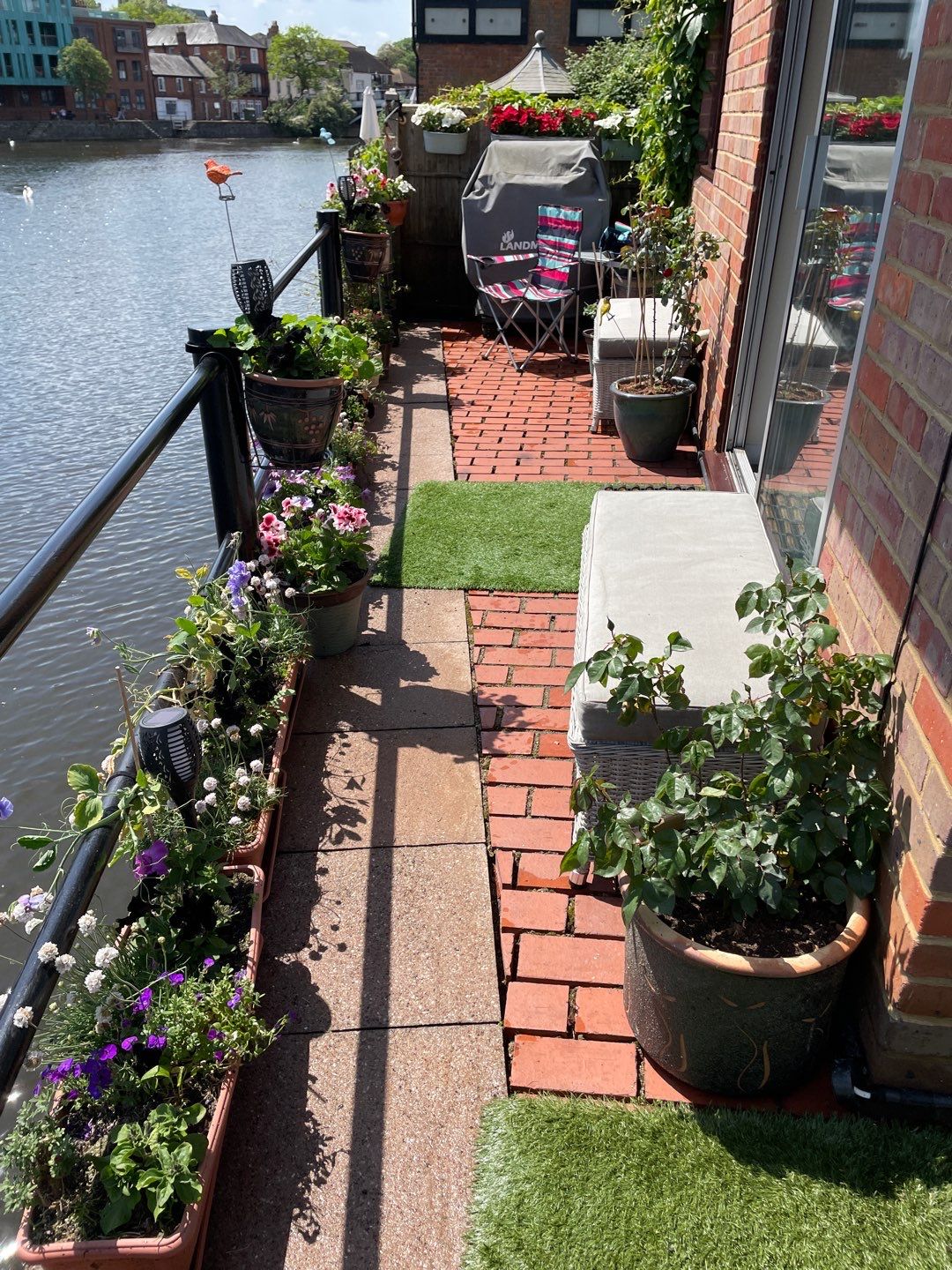 Riverside Patio and Drive Clean by Ges Exterior Cleaning ltd
