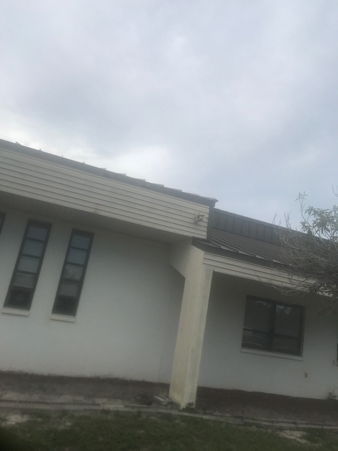 Cameo Gutters using Aluminum Seamless Gutters in Cape Coral FL by Gutter Professors