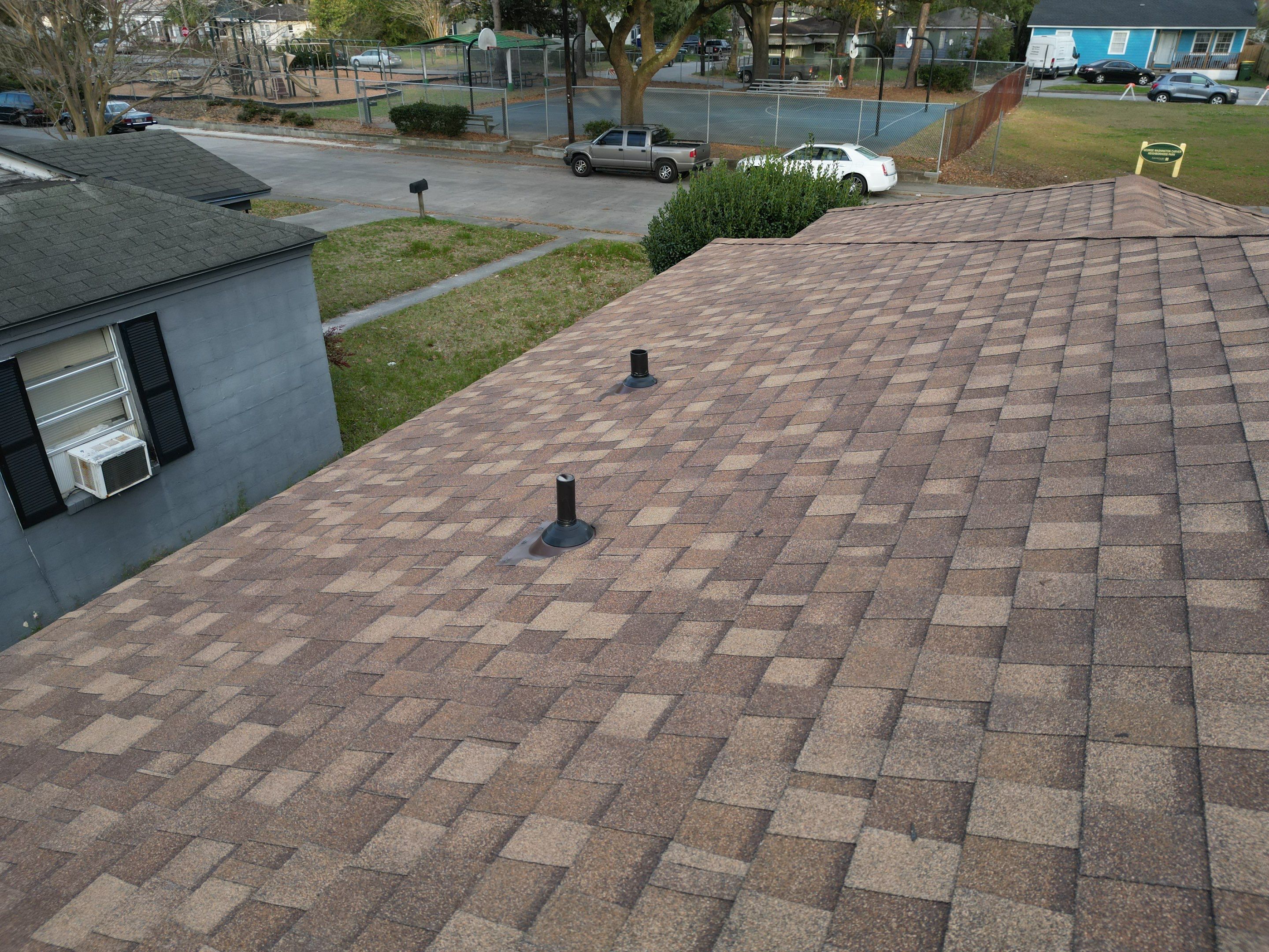 Atlas Pinnacle Pristine: Transforming Residential Roofscapes with Superior Installation by Talya Roofing