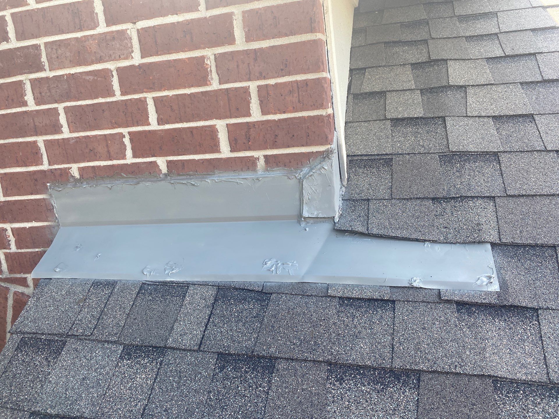 Hail Damage using Owen's Corning Duration (Lifetime) Shingles by Roof Repair Company