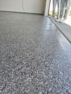 Custom Flake Polyurea Garage Floor Transformation in Richland