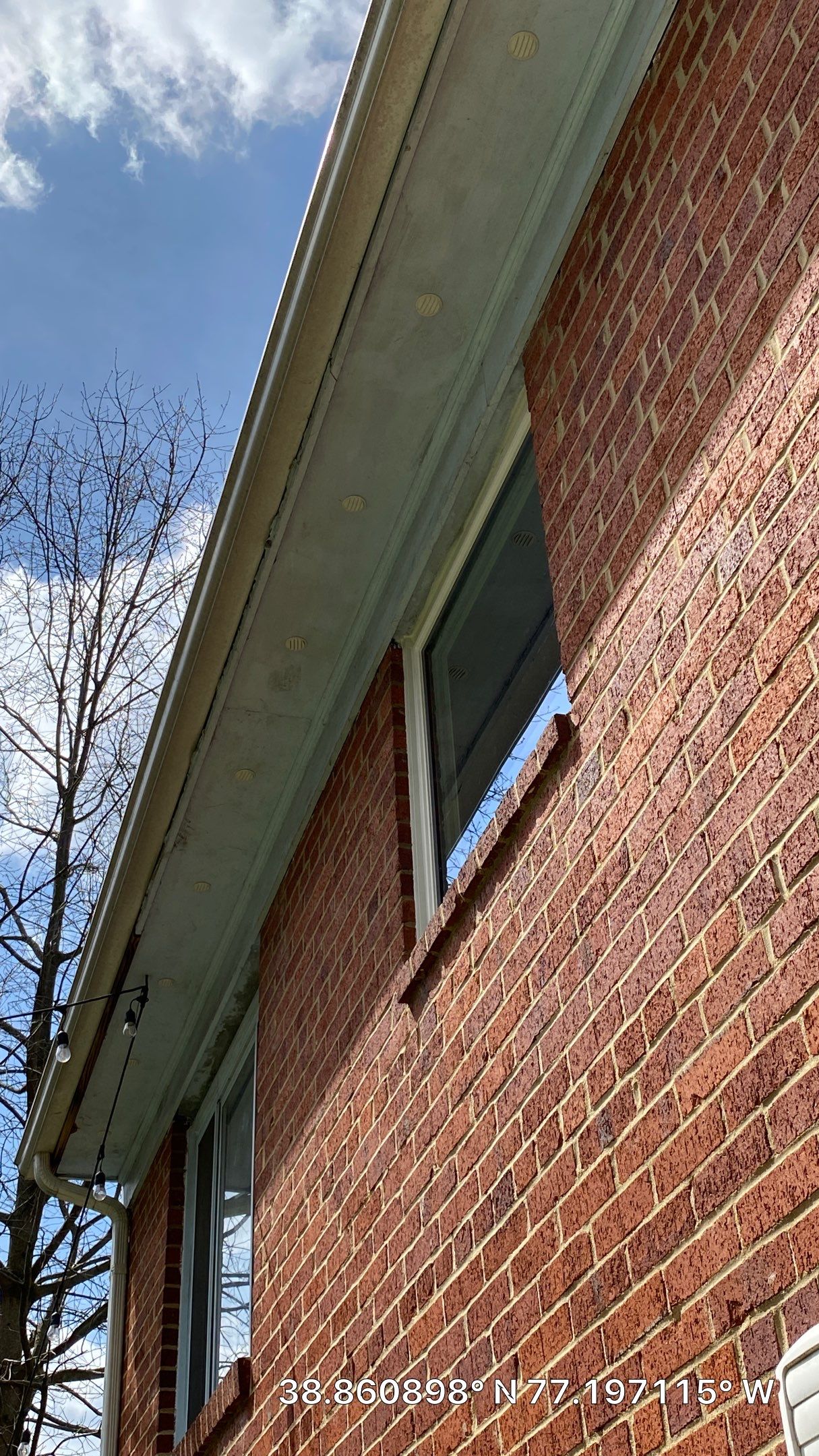 Falls Church - Certainteed Landmark Charcoal Black Roof Project by RM Banning, Inc.