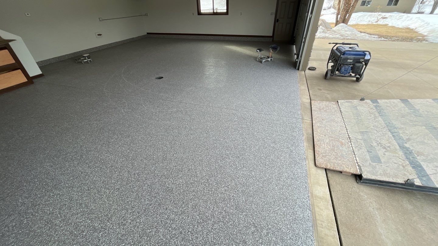 Garage using Silver Creek by Select Painting, Coatings & Garage Cabinets