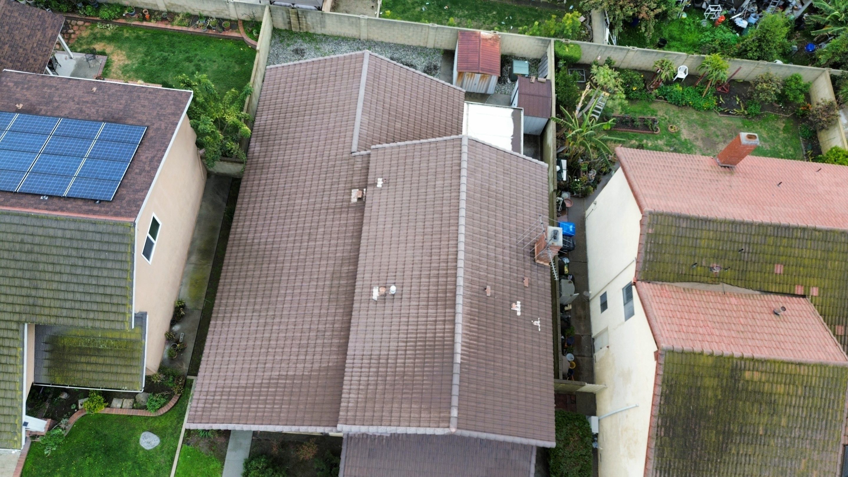 Roof Cleaning SAFECO by Pirate Pete’s Power Washing