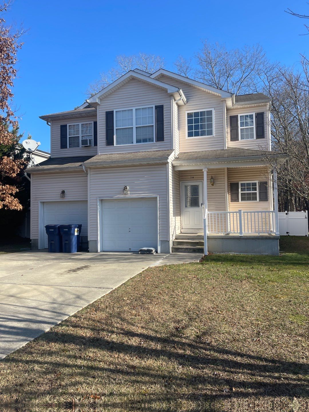 Residential Cleaning using House SoftWash by SJ Exterior