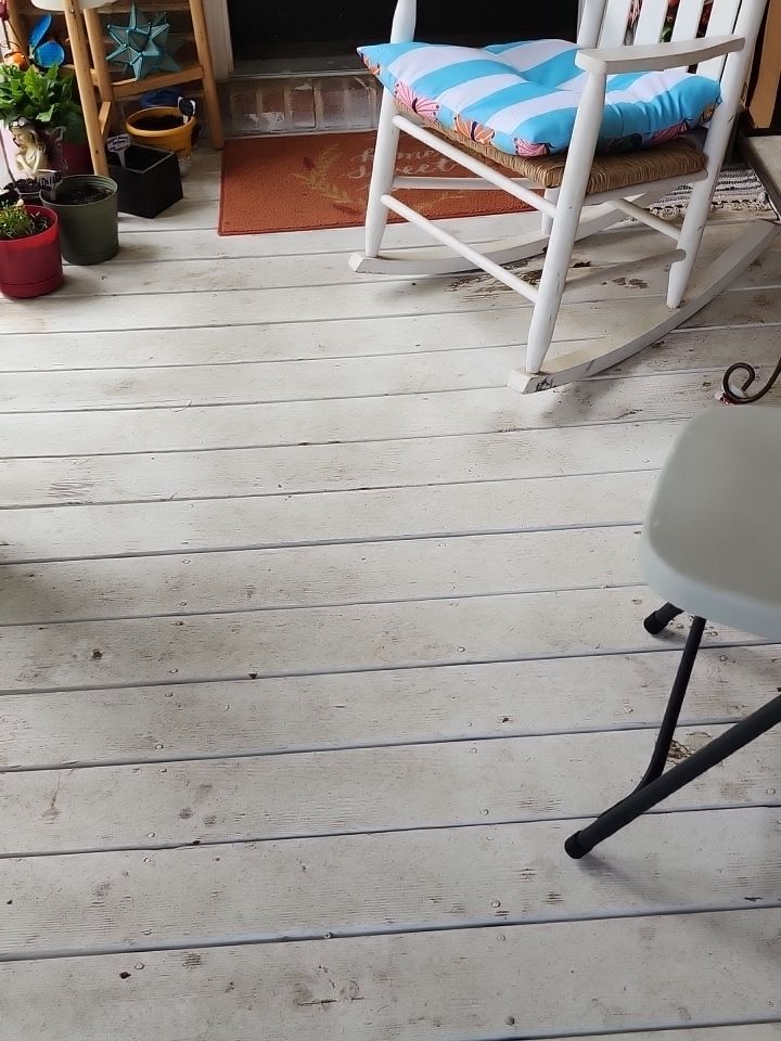 Apartment wash using cleaner by Power Wash Masters LLC