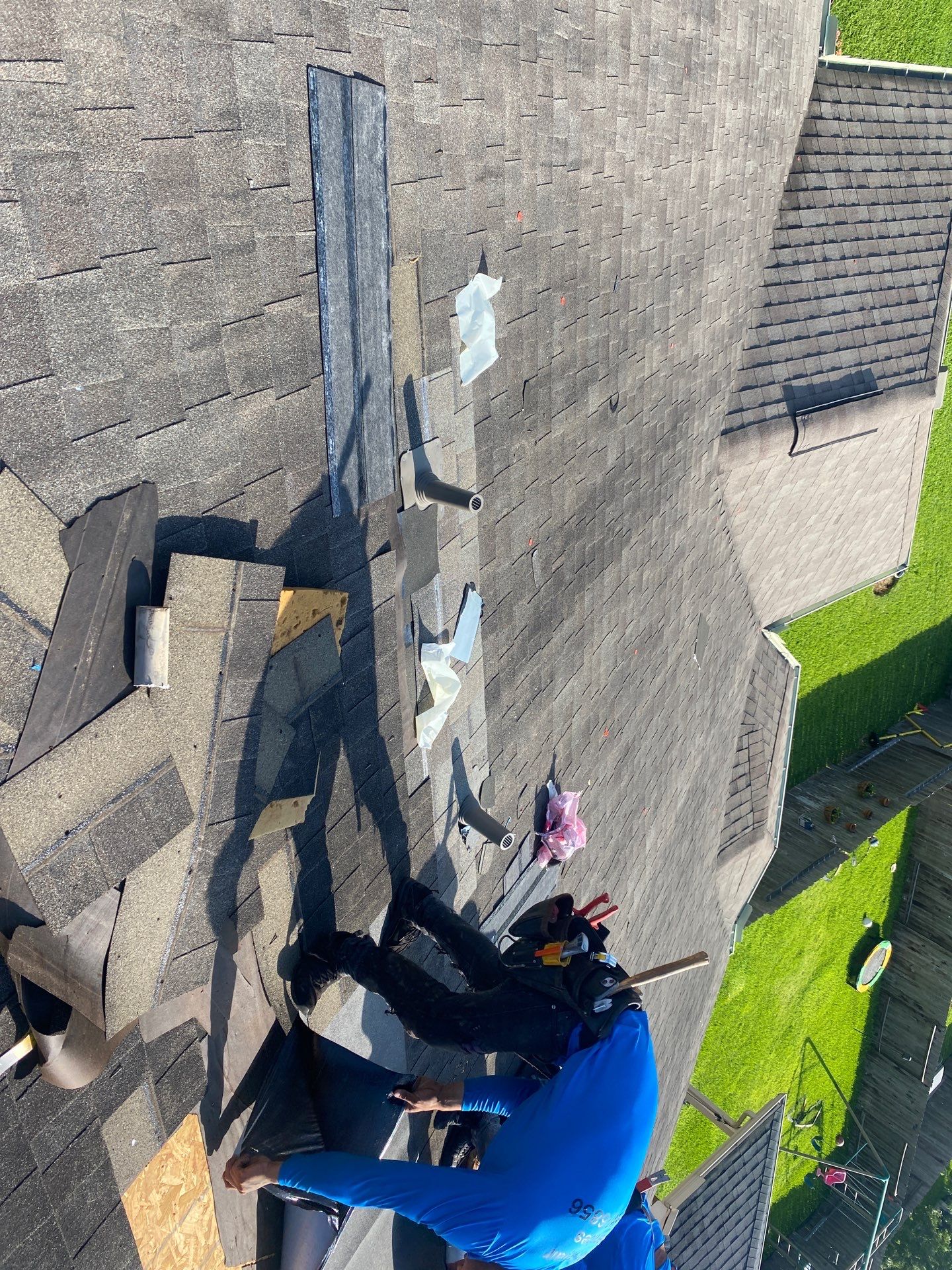 Hail Damage using Owen's Corning Duration (Lifetime) Shingles by Roof Repair Company