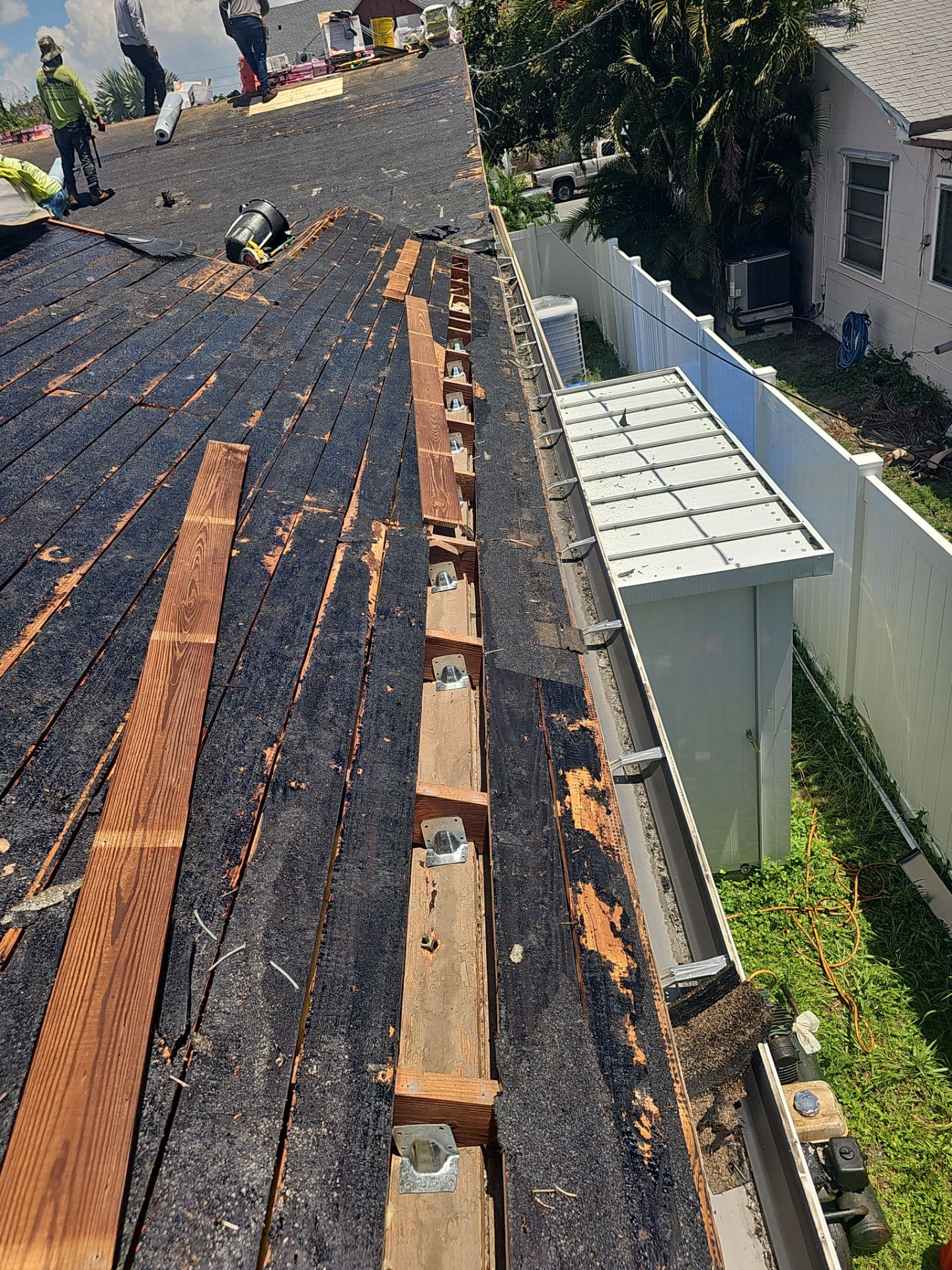 Project in St. Petersburg 33704 by Mitchell Roofing Company LLC 