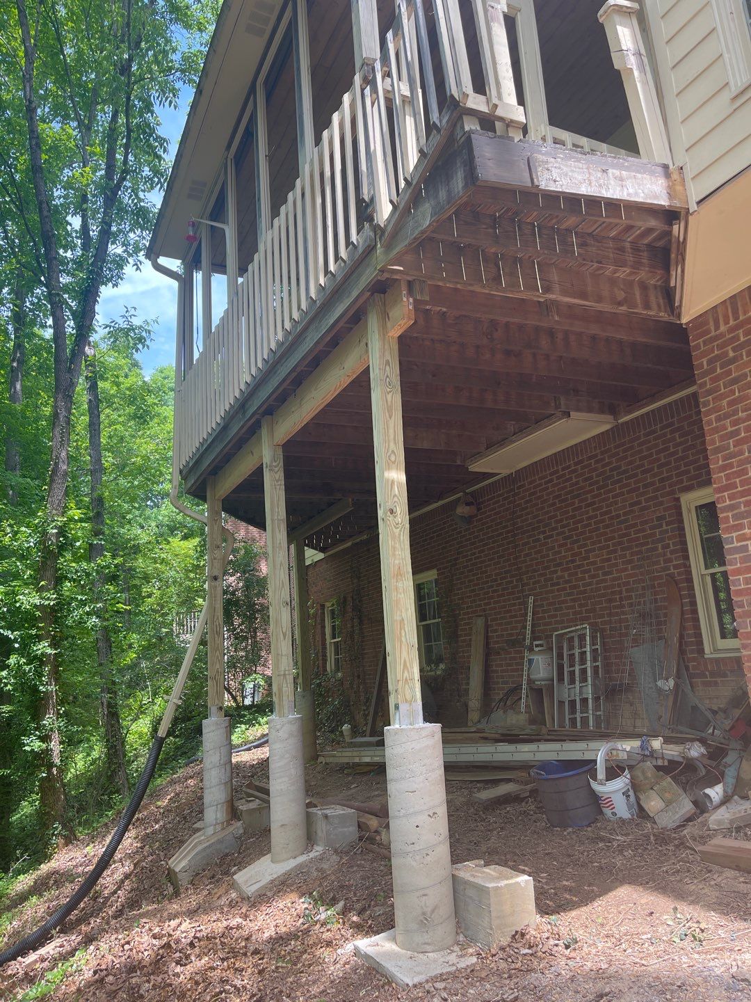 Riverchase - Structural Support by Pillar and Pine