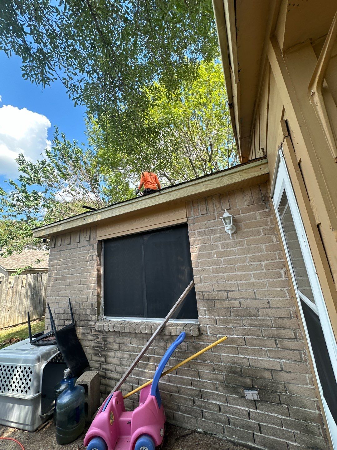 Hail Damage using Owen's Corning Duration (Lifetime) Shingles by Roof Repair Company