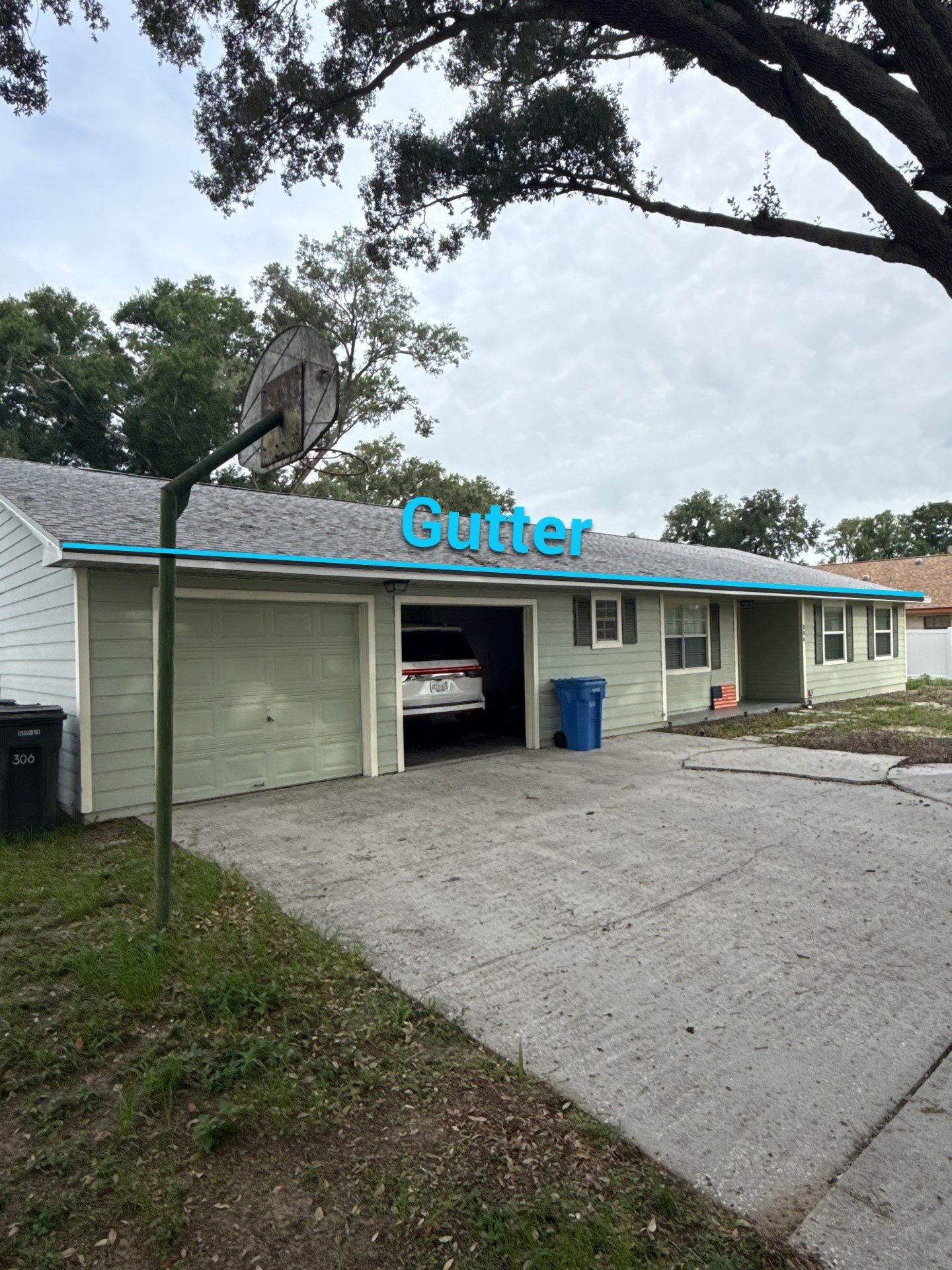 6-inch Cameo Gutters using K-Style Seamless Gutters in Saffner FL by Gutter Professors