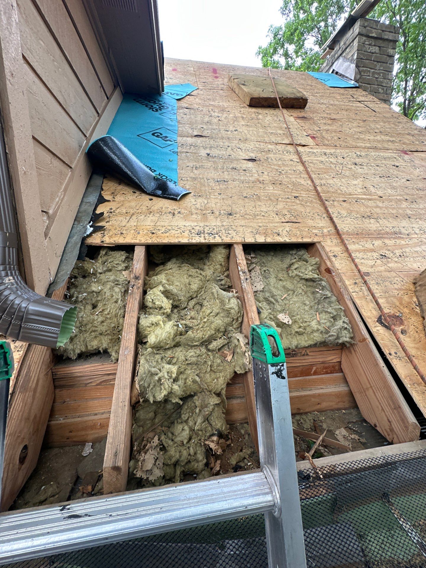 Roof Replacement in Memorial Northwest, Spring TX by Roof Repair Company