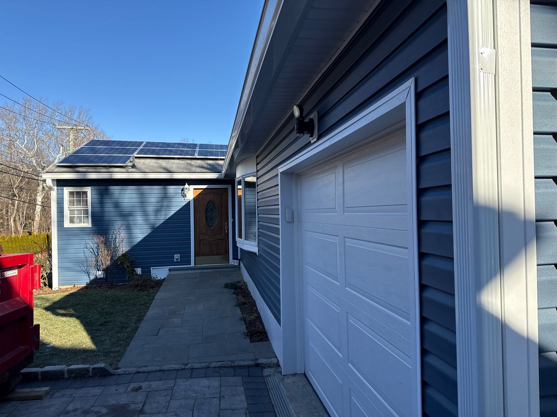Full House Vinyl Siding Remodel, Mamaroneck, NY by Ideal Siding 