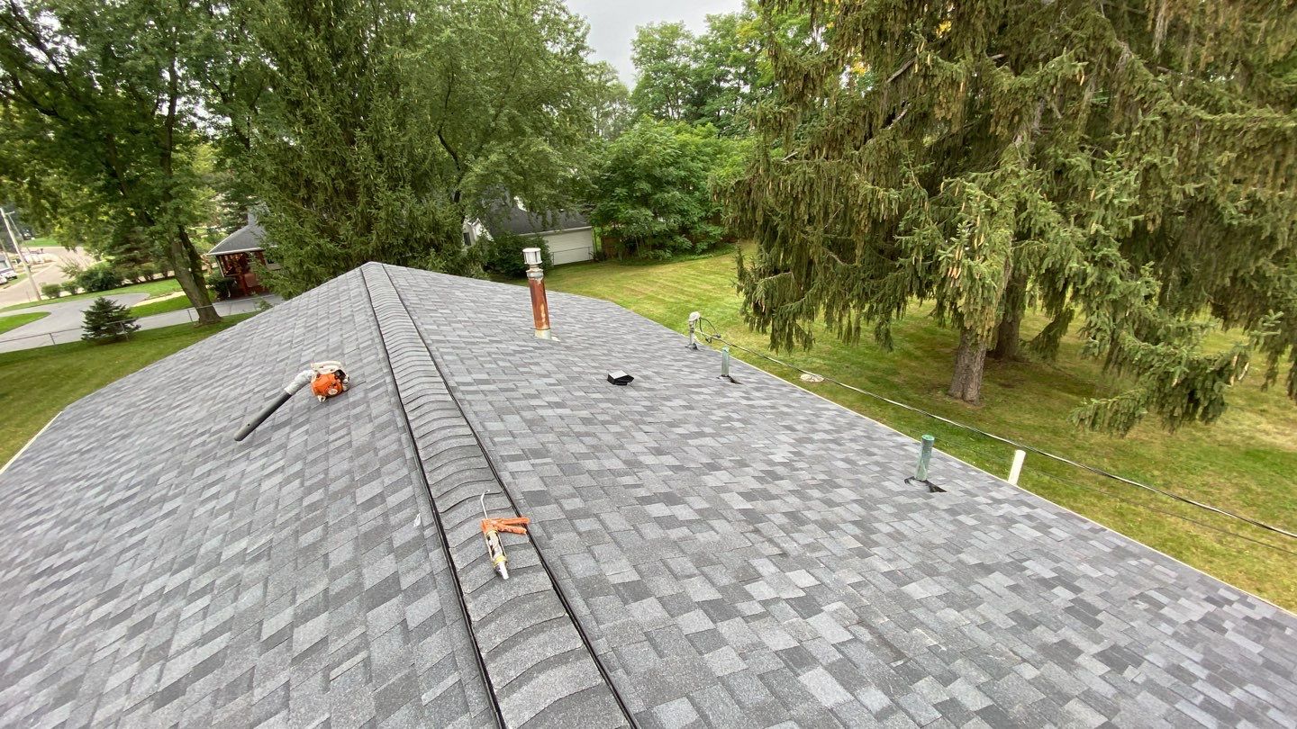 Roof Replacement using CertainTeed Landmark by 180 Contractors