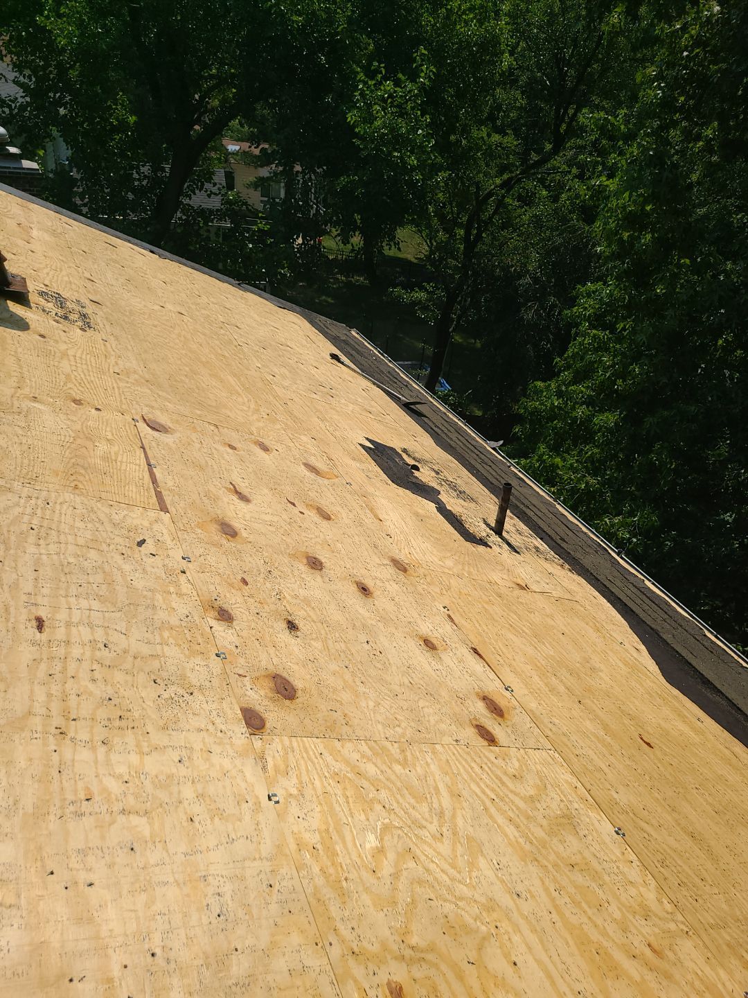 Vienna: Roof Replacement with CertainTeed Landmark Designer Shingles in Weathered Wood by RM Banning, Inc.