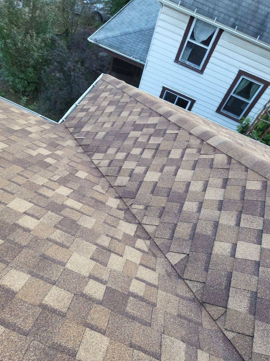 ATLAS PINNACLE COLOR: MORNING HARVEST DRIP EDGE: MUSKET BROWN by Eagle Eye Roofing