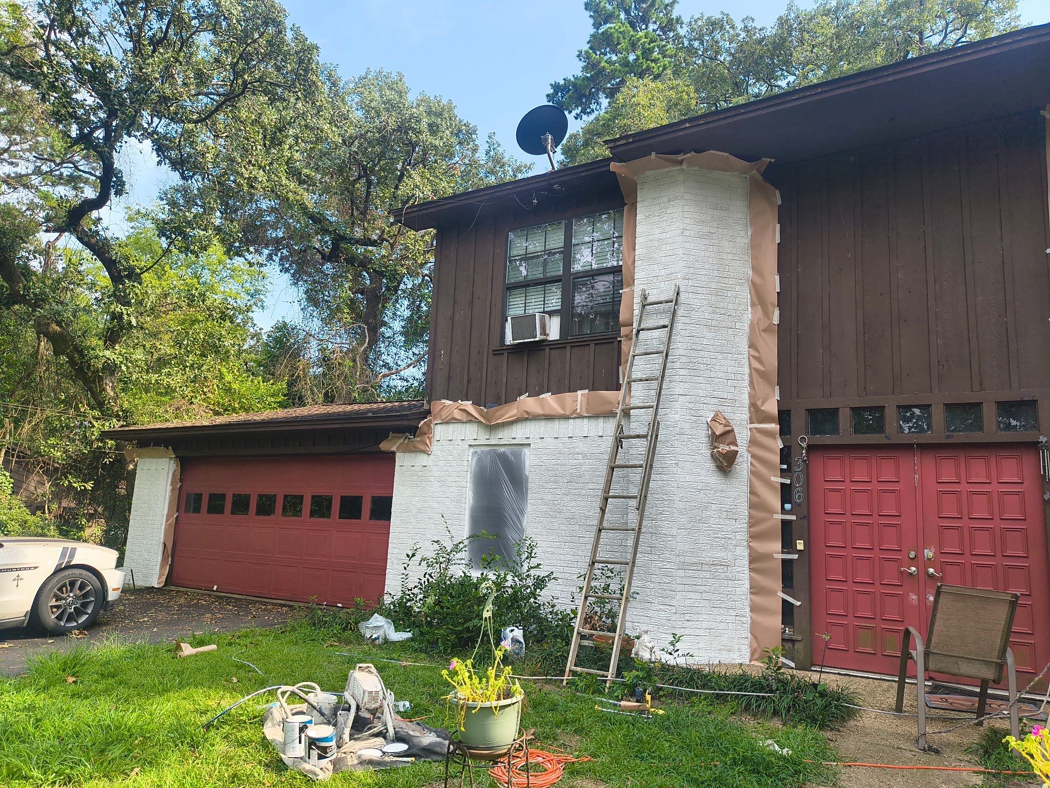 Exterior BrickR paint – Hide-a-way Lake, Texas by Quality Coats Painting