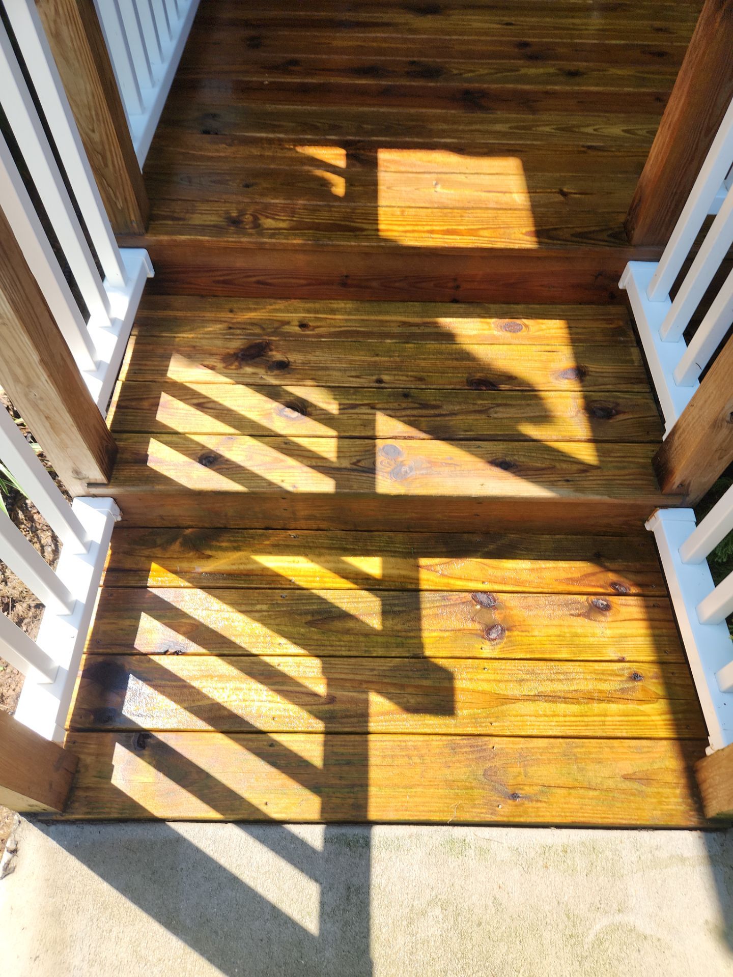 Deck using Wood Sealant by DuraSeal
