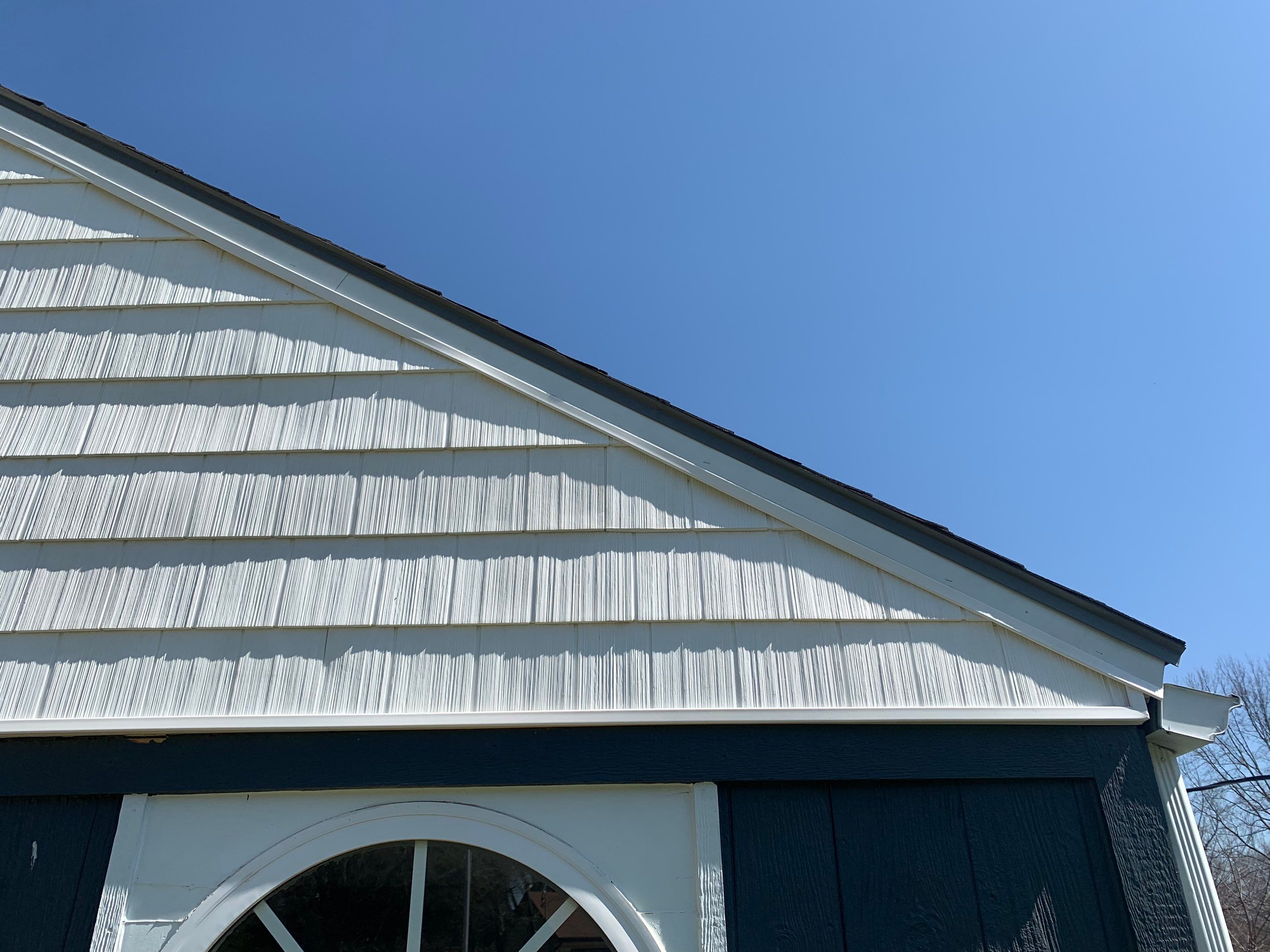 Siding Installation using Shake Siding by EEC Windows, Siding & Roofing