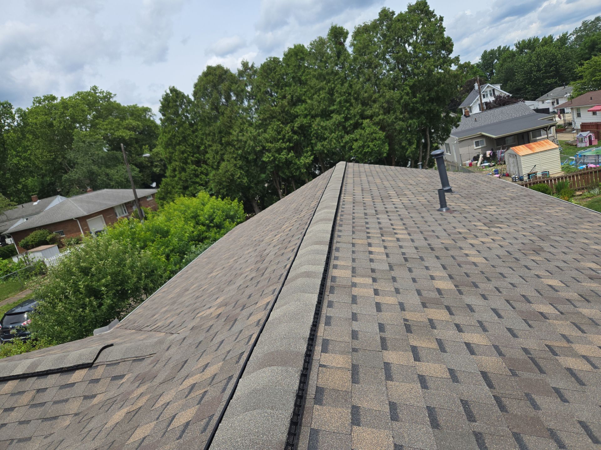 Diana A: Atlas Pinnacle, Color, Weathered Shadow, Drip Edge, Color, Musket Brown by Eagle Eye Roofing
