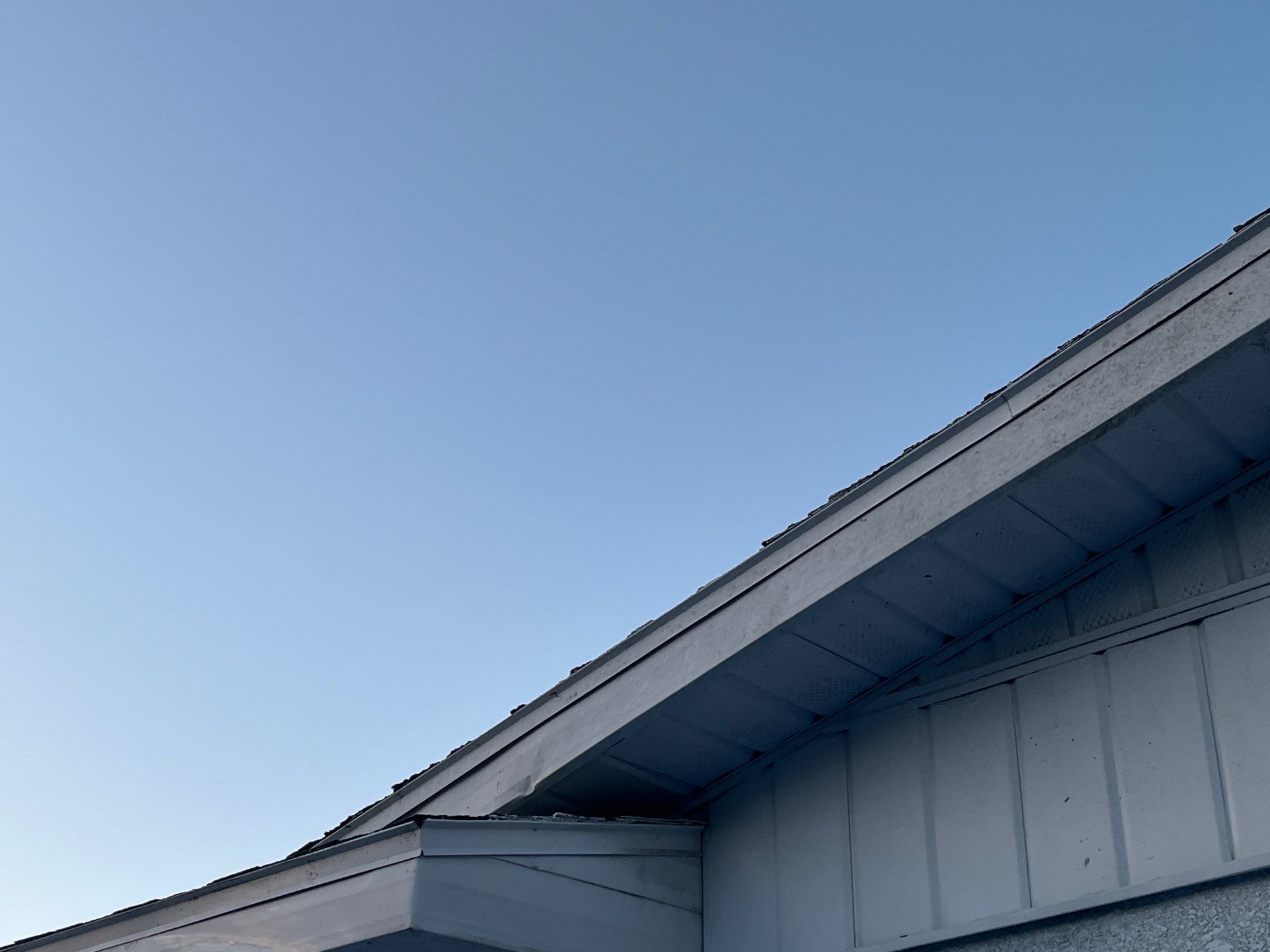 Project in St. Petersburg 33702 by Mitchell Roofing Company LLC 