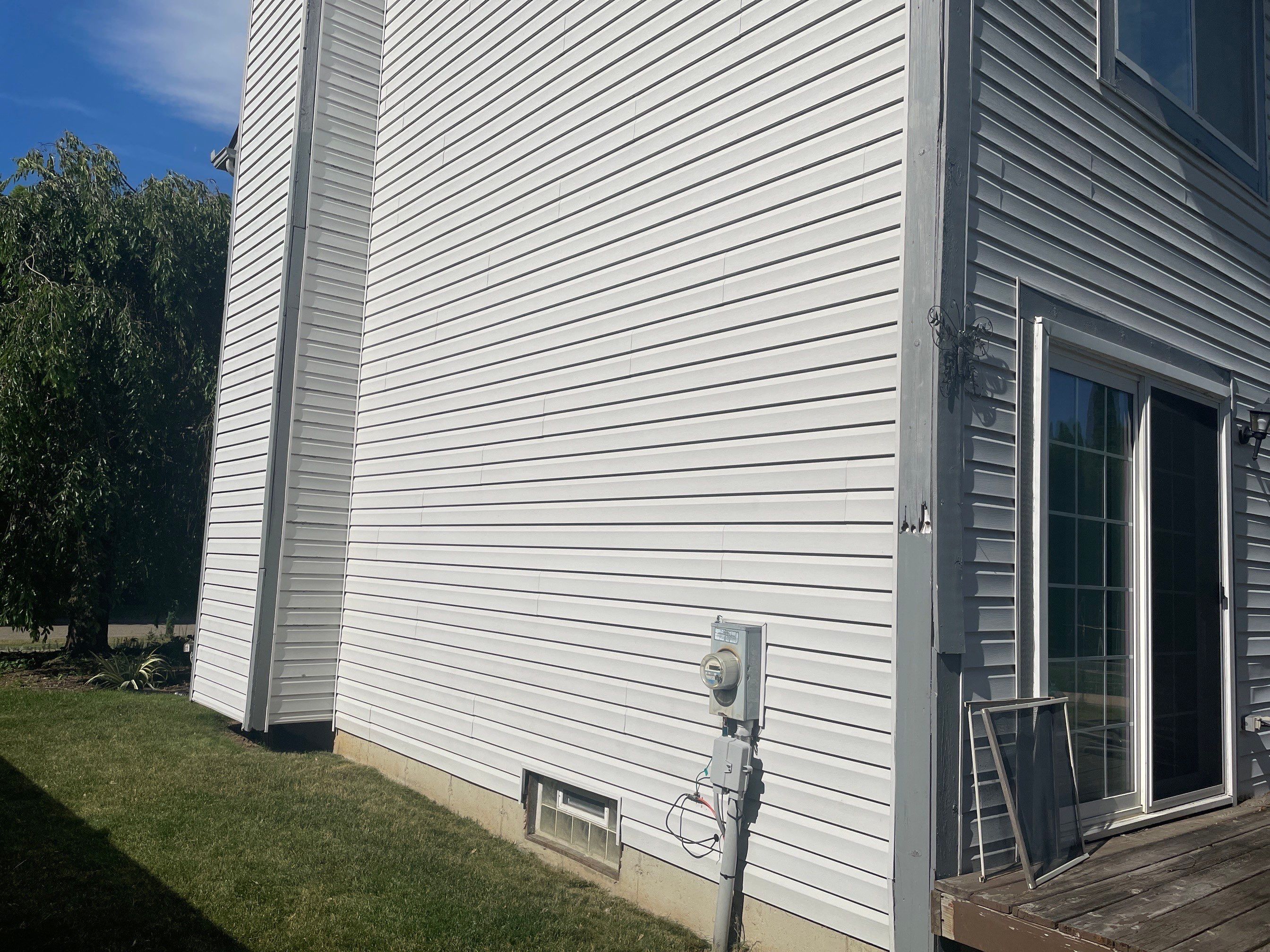 Siding Replacement using CertainTeed Restoration Classis D4 by 180 Contractors