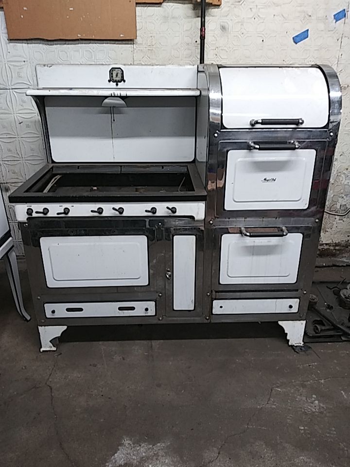 Vintage Magic Chef Stove Restoration by Belgrove Appliance Inc
