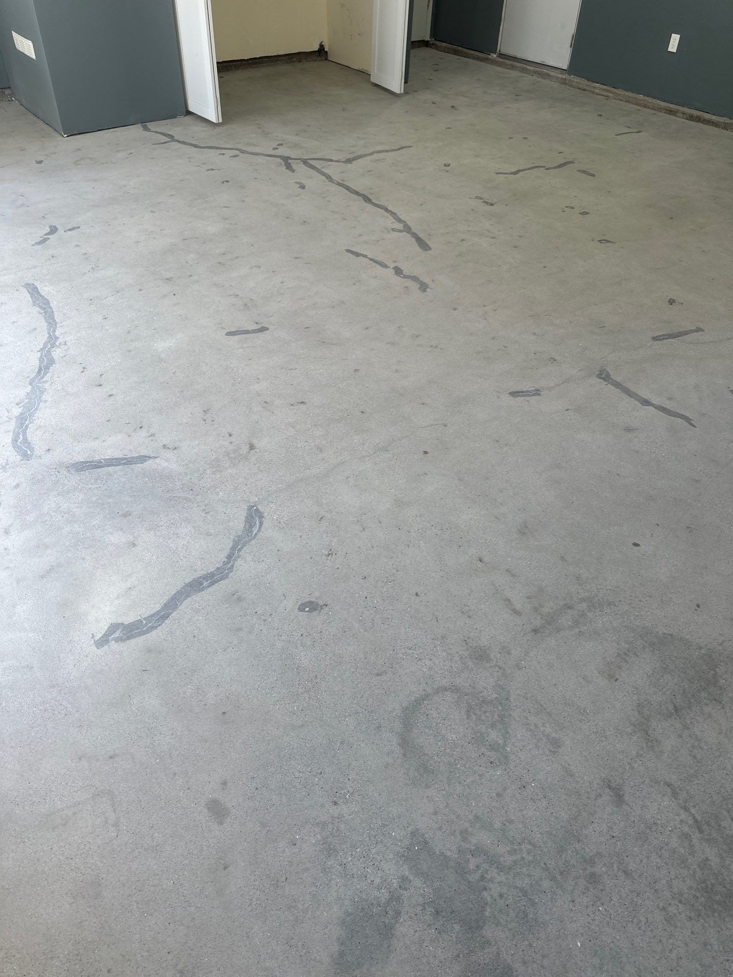 Simiron Polyurea Garage Floor Coating with Stargazer Chips by MGP Coatings
