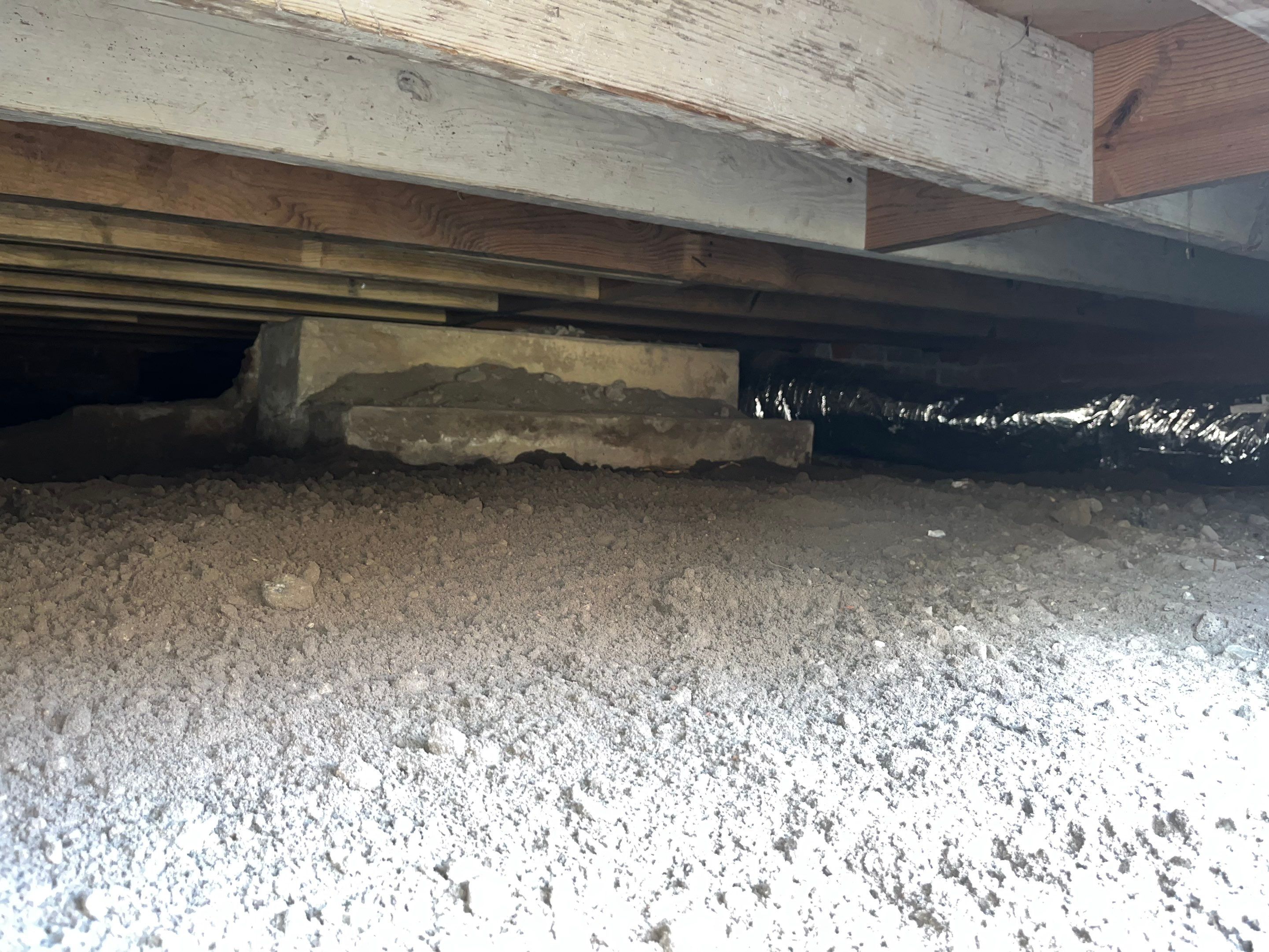 Sealed Crawlspace using Aprilaire E-70 Dehumidifier by Impact Crawlspace