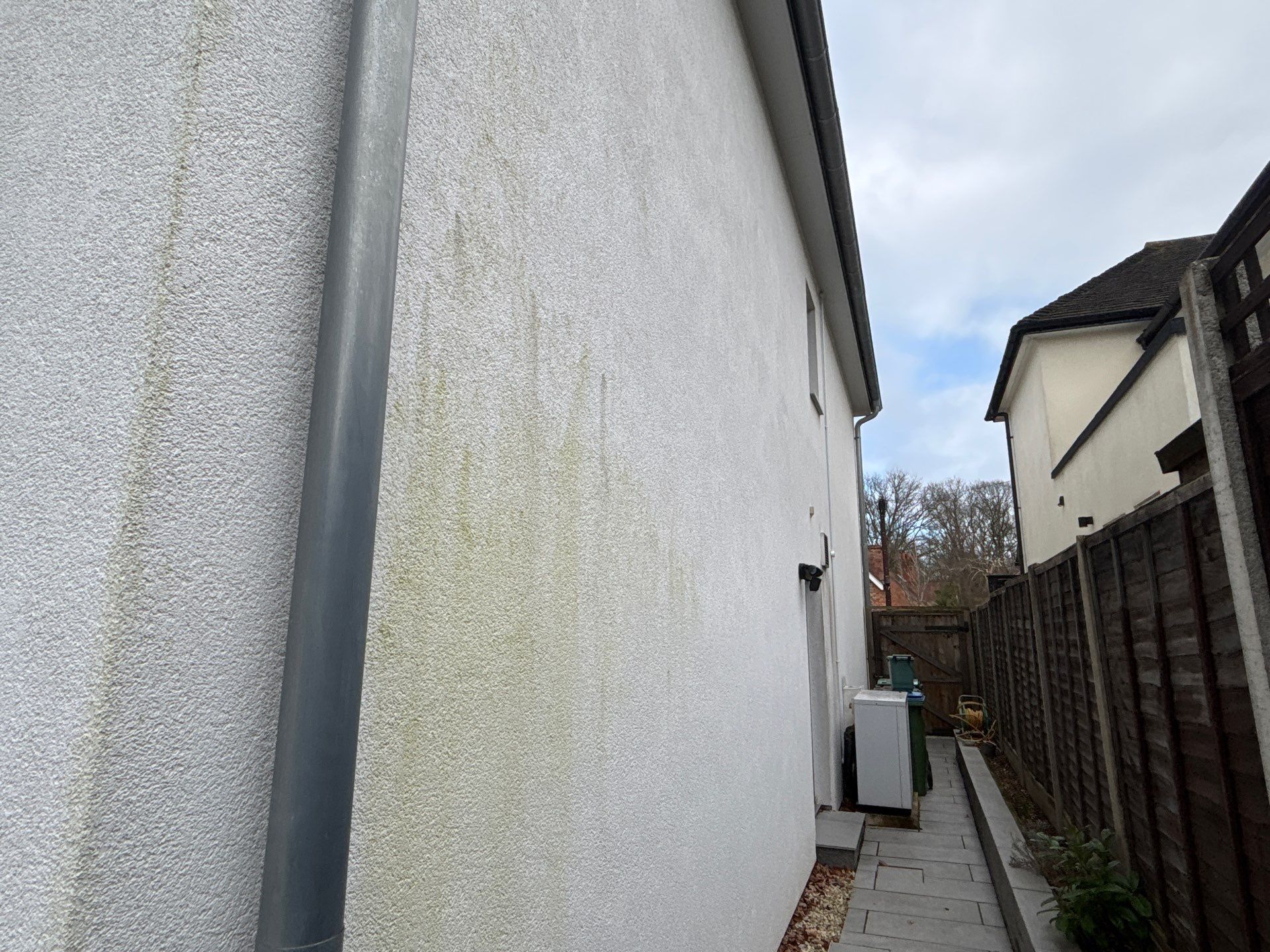 Render Cleaning -Driveway Cleaning by Ges Exterior Cleaning ltd