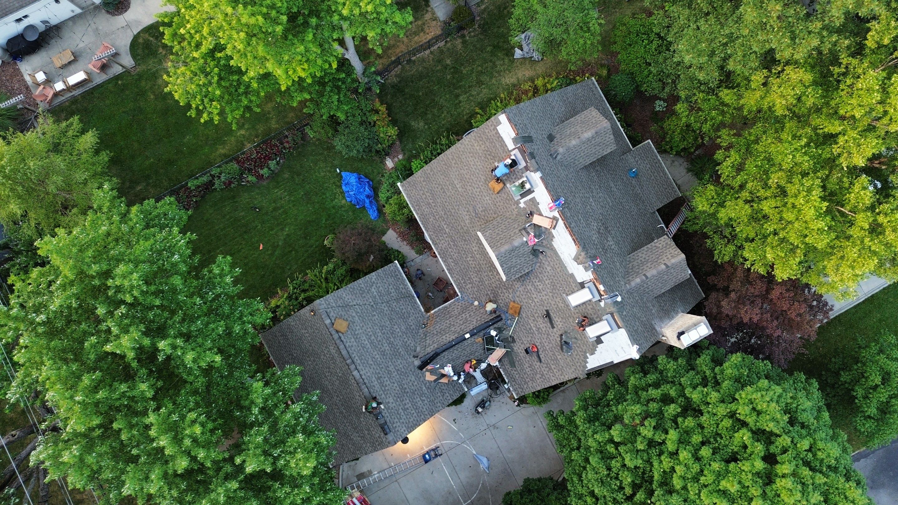 Residential Roofing Installation using Timberline HDZ Shingles - Weathered Wood by RoofX 