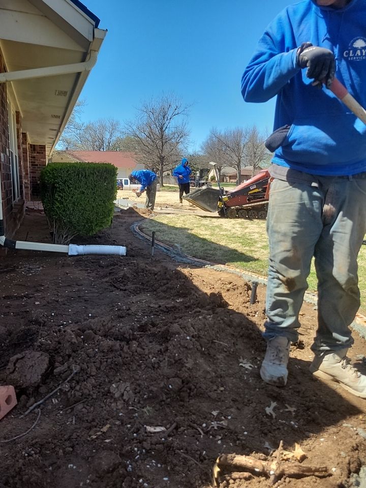 Concrete sidewalk using Concrete by Clays Services Inc