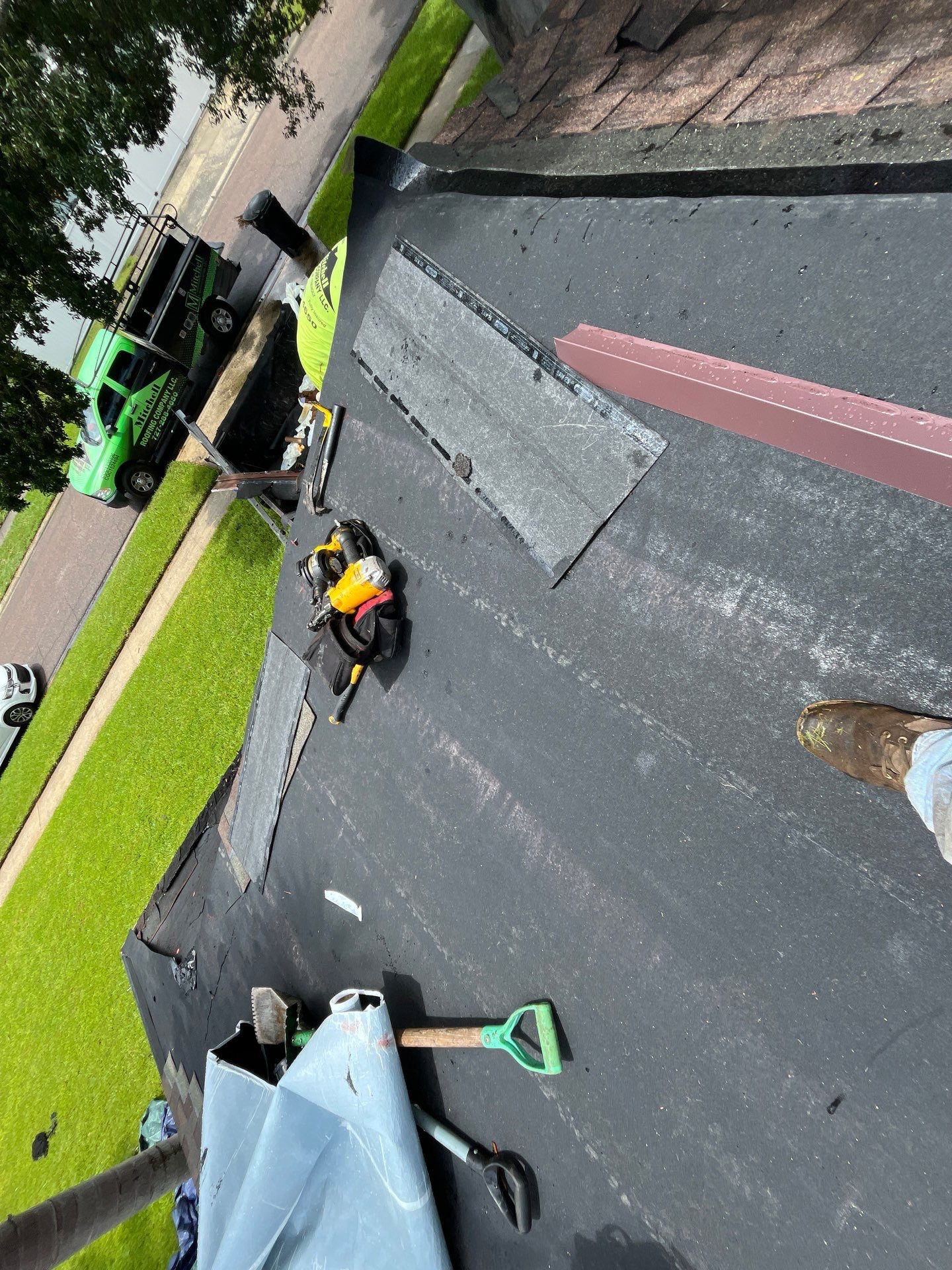 Project in St. Petersburg 33702 by Mitchell Roofing Company LLC 