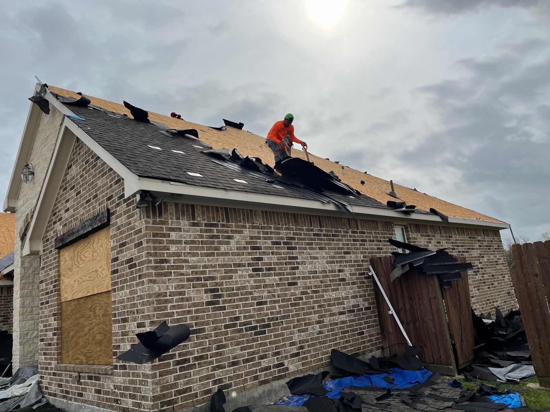 Hail Damage using Owen's Corning Duration (Lifetime) Shingles by Roof Repair Company