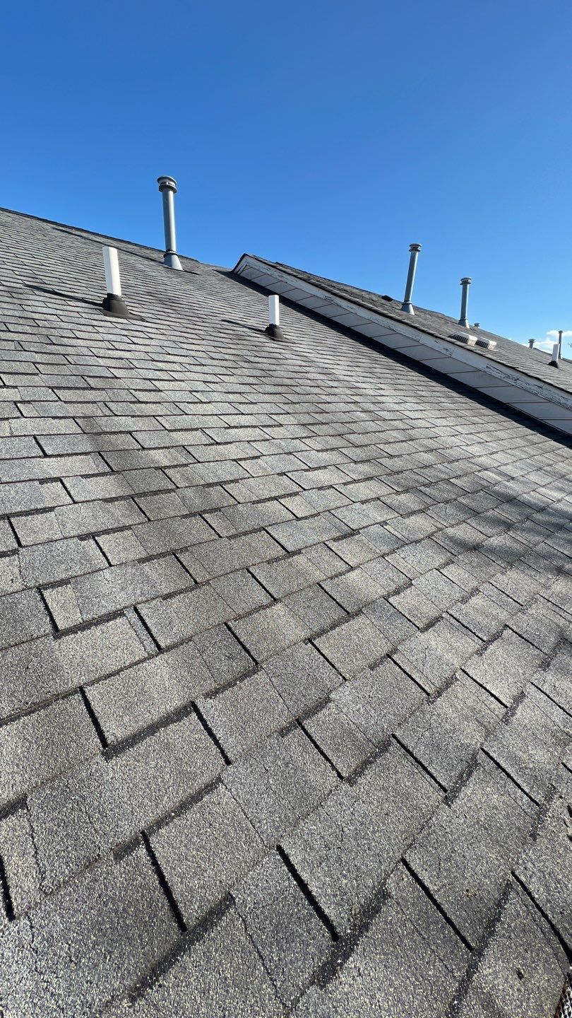 Fairfax: Residential Roof Replacement with CertainTeed Landmark in Charcoal Black by RM Banning, Inc.