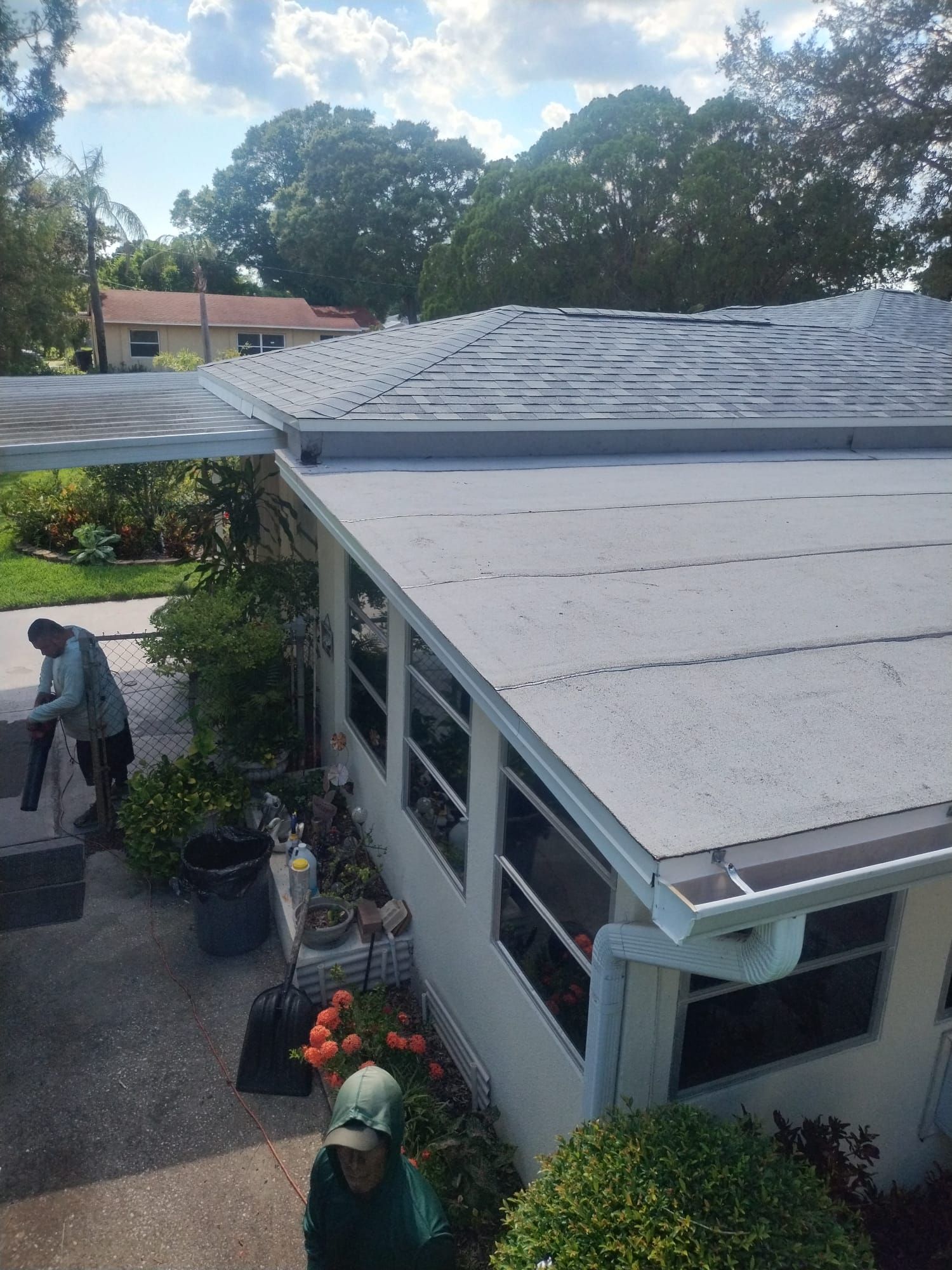Project in St. Petersburg 33711 by Mitchell Roofing Company LLC 