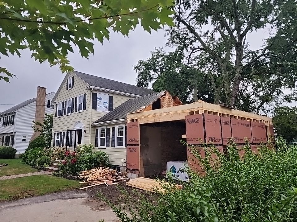 Siding and Roof for house with new addition in Milton, MA by UBrothers Construction