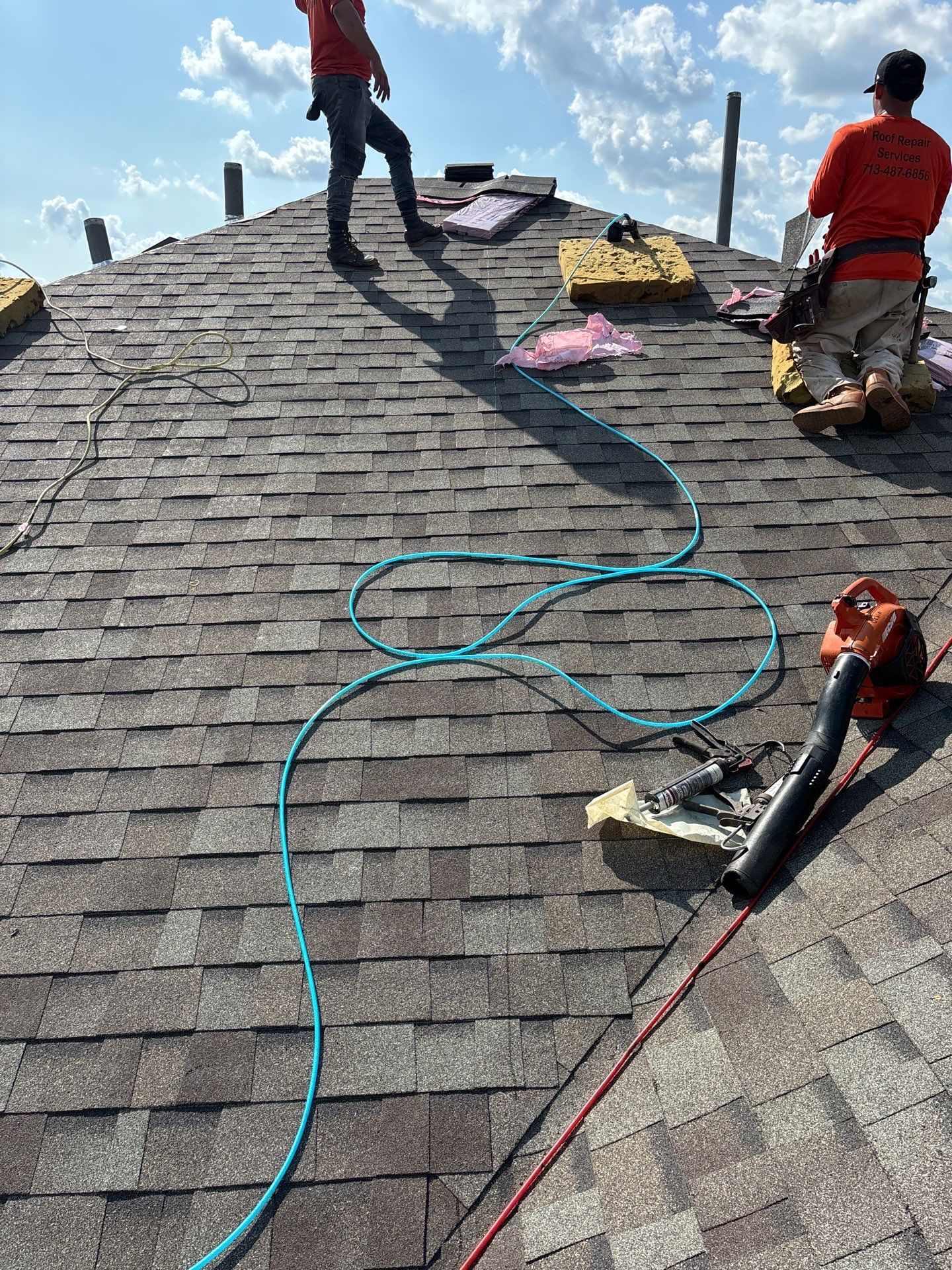 Residential Roofing Installation using Owen's Corning Duration (Lifetime) Shingles by Roof Repair Company