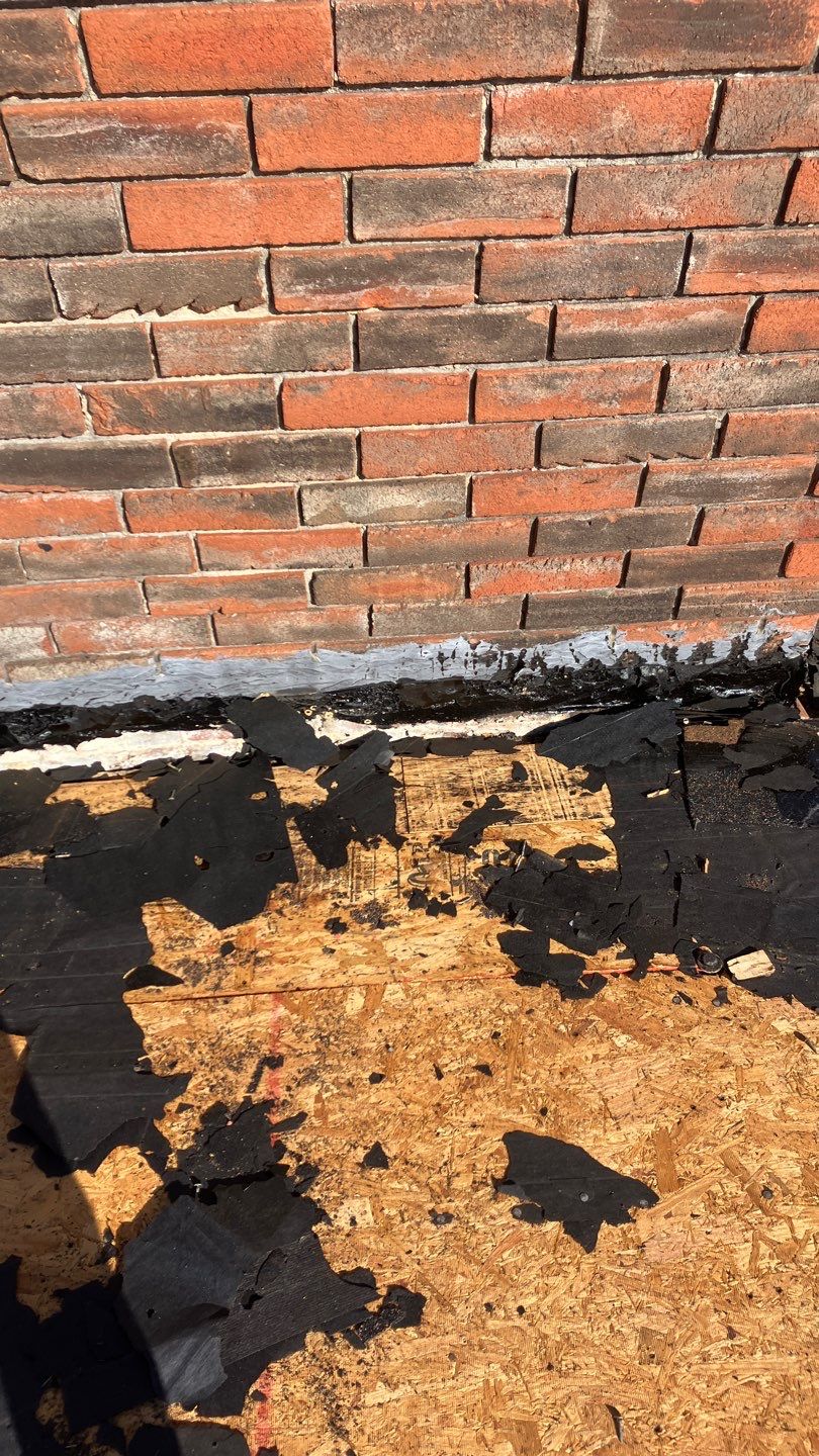 Residential Roof Remove and Replace by Bullard Roofing