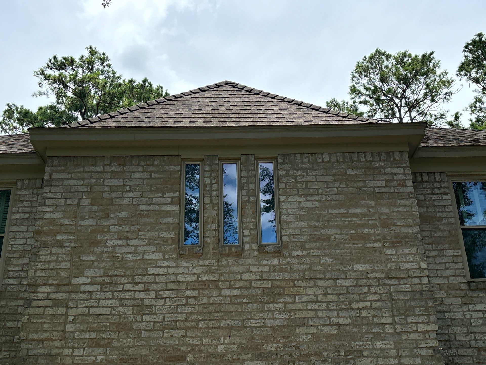Hail Damage using Owen's Corning Duration (Lifetime) Shingles by Roof Repair Company